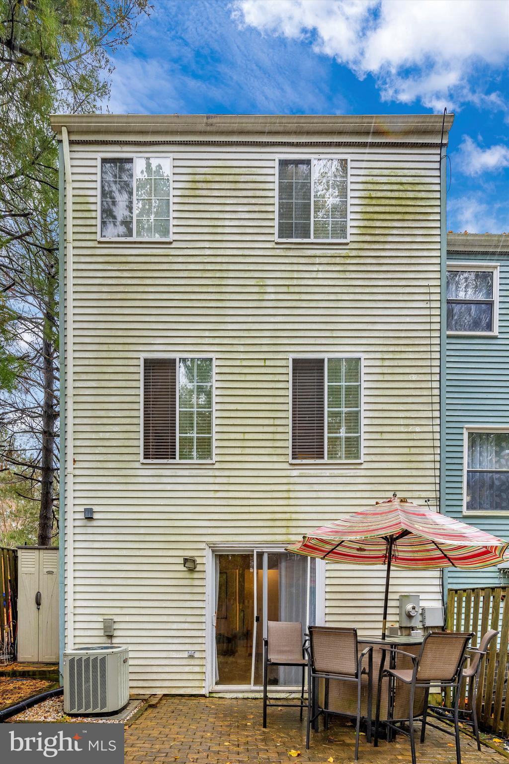 GUNNERS LAKE VILLAGE - Residential