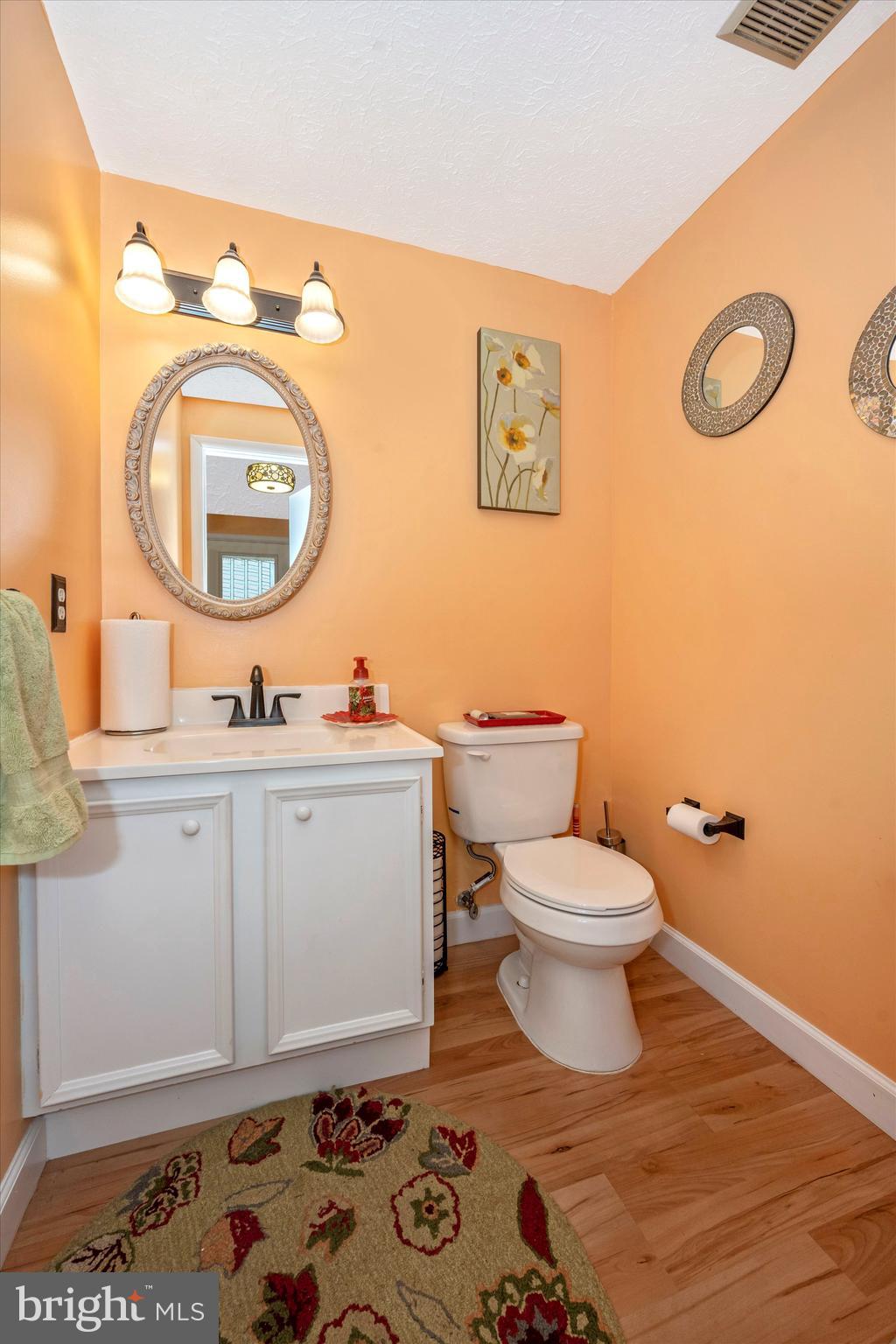 GUNNERS LAKE VILLAGE - Residential