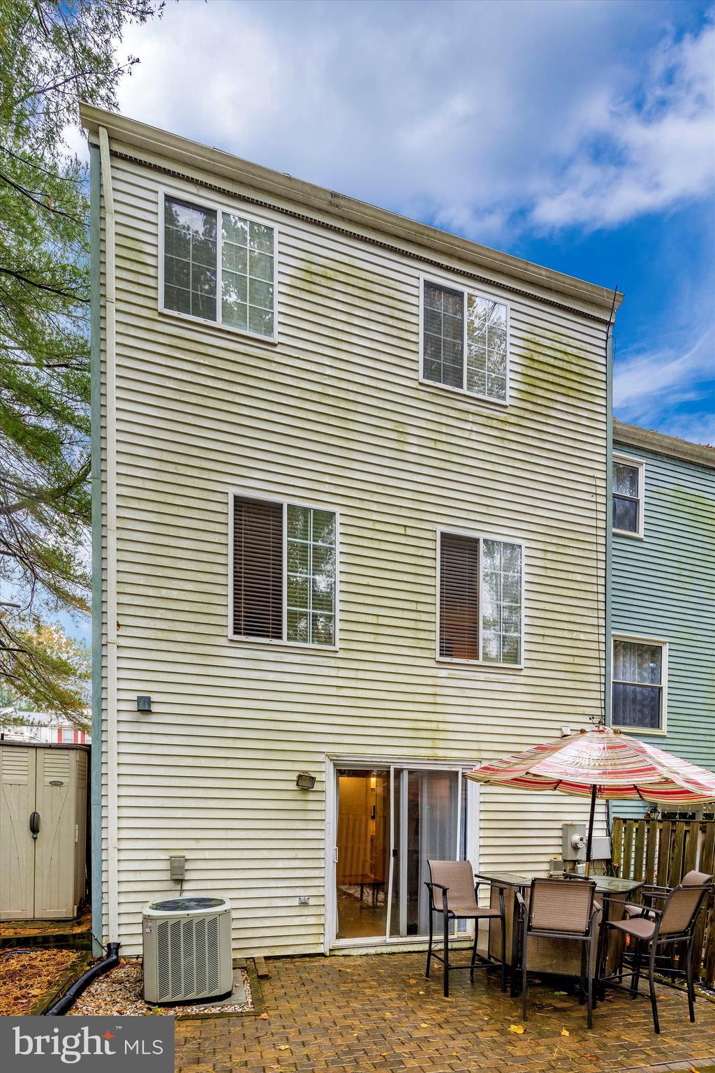 GUNNERS LAKE VILLAGE - Residential