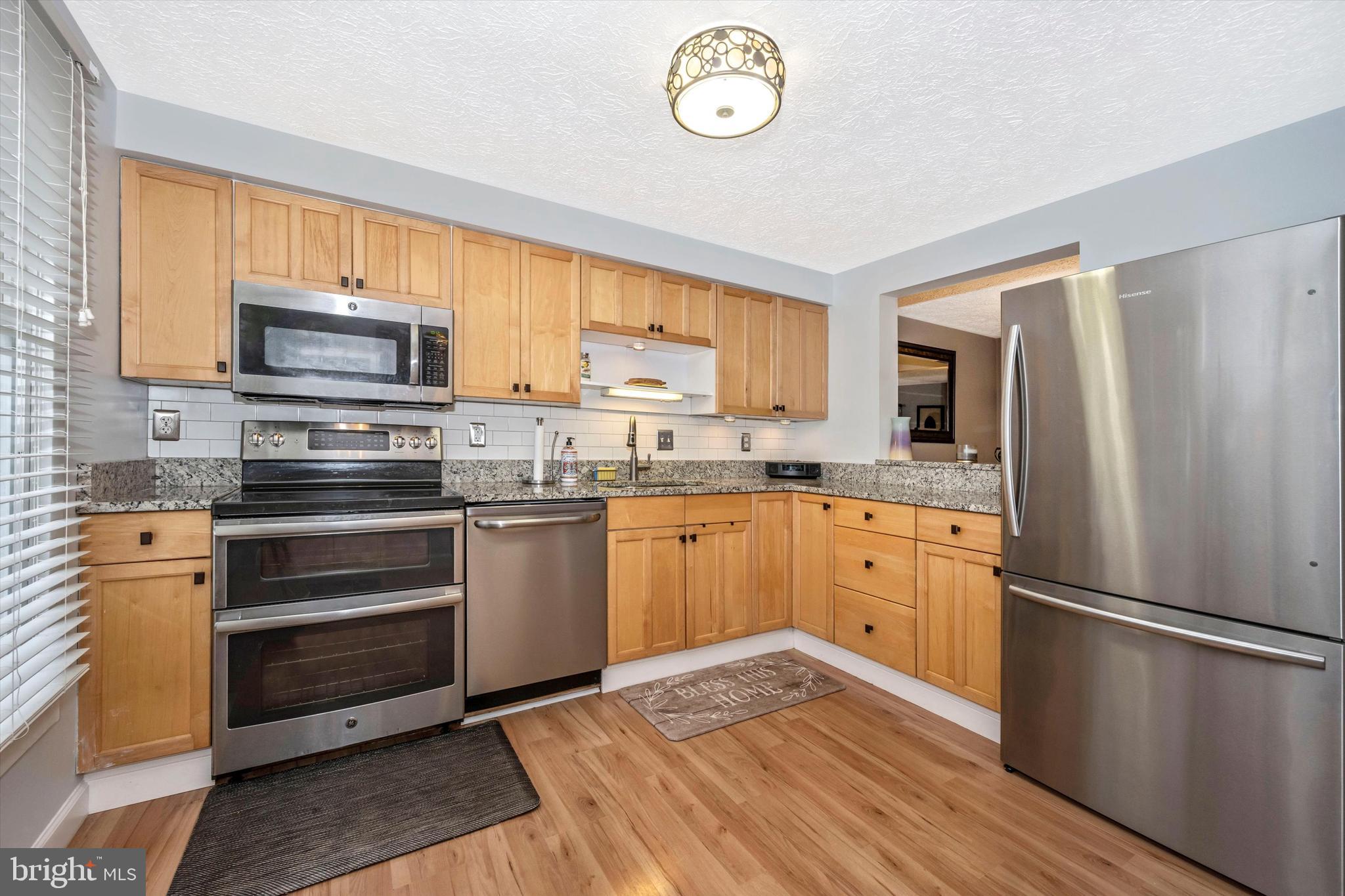 GUNNERS LAKE VILLAGE - Residential