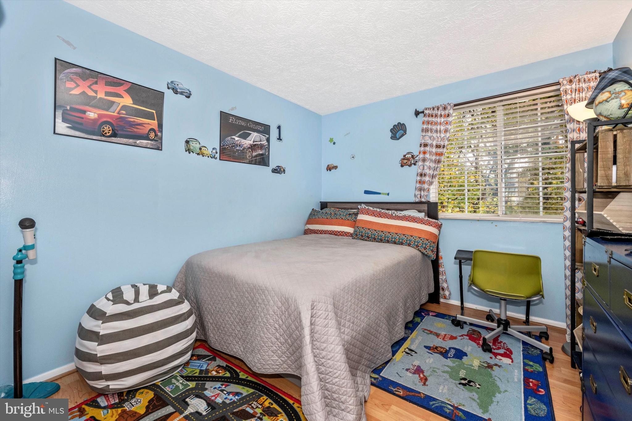 GUNNERS LAKE VILLAGE - Residential