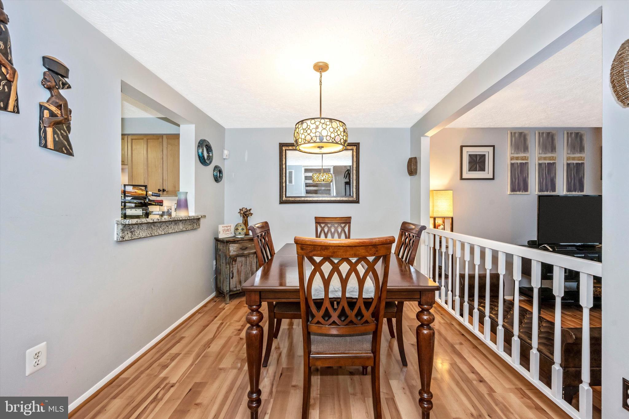 GUNNERS LAKE VILLAGE - Residential