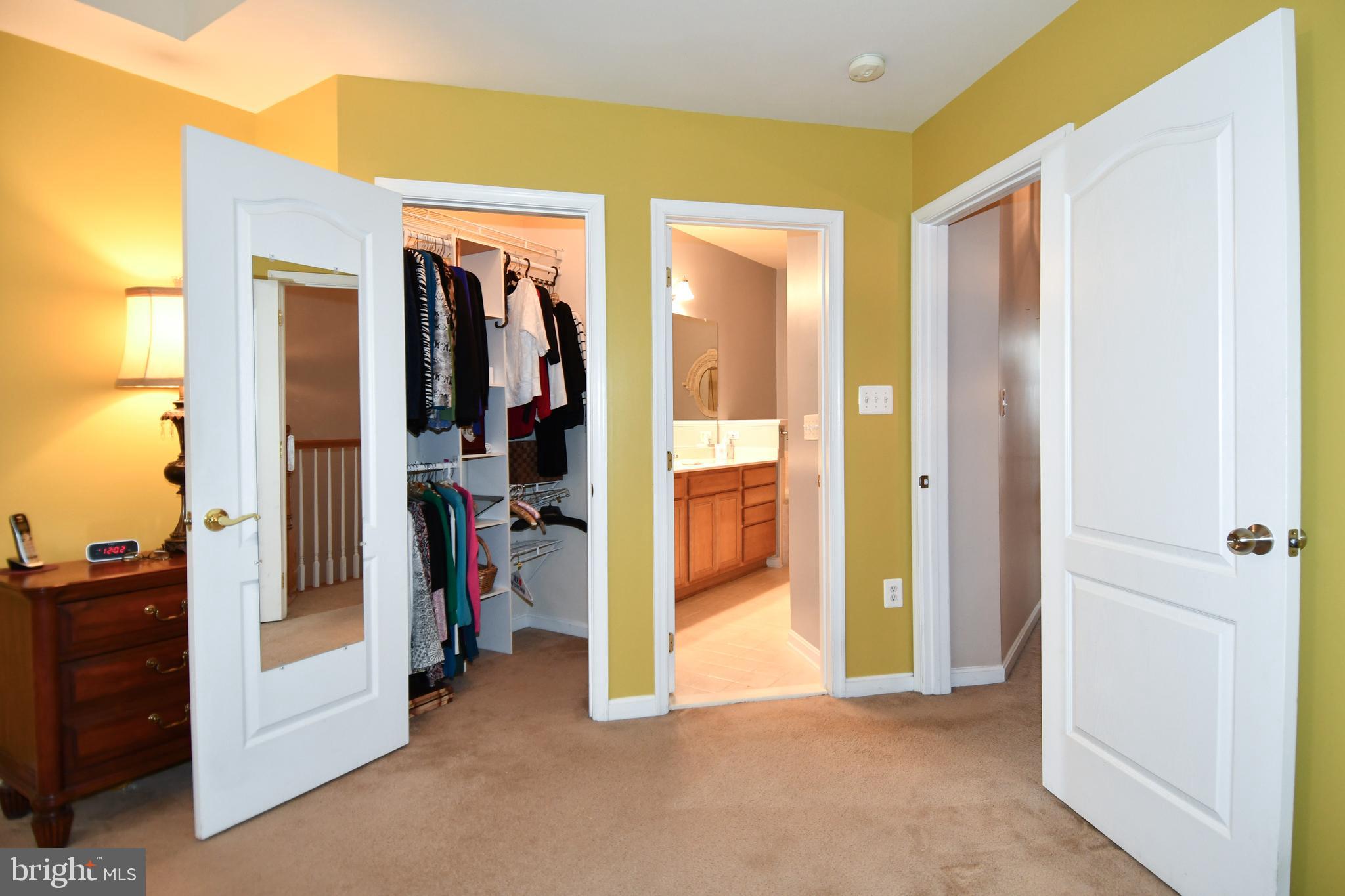 THE TOWNES AT VILLAGE PLACE - Residential