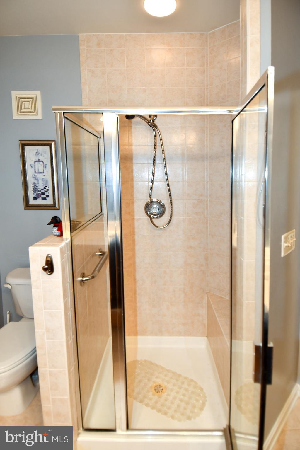 THE TOWNES AT VILLAGE PLACE - Residential