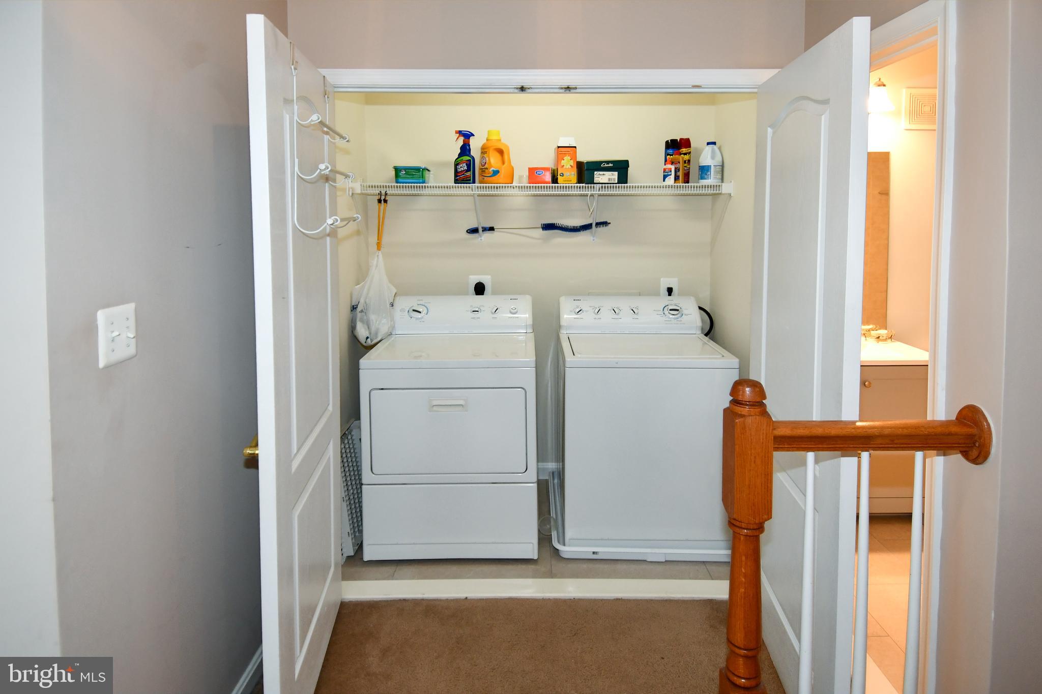 THE TOWNES AT VILLAGE PLACE - Residential