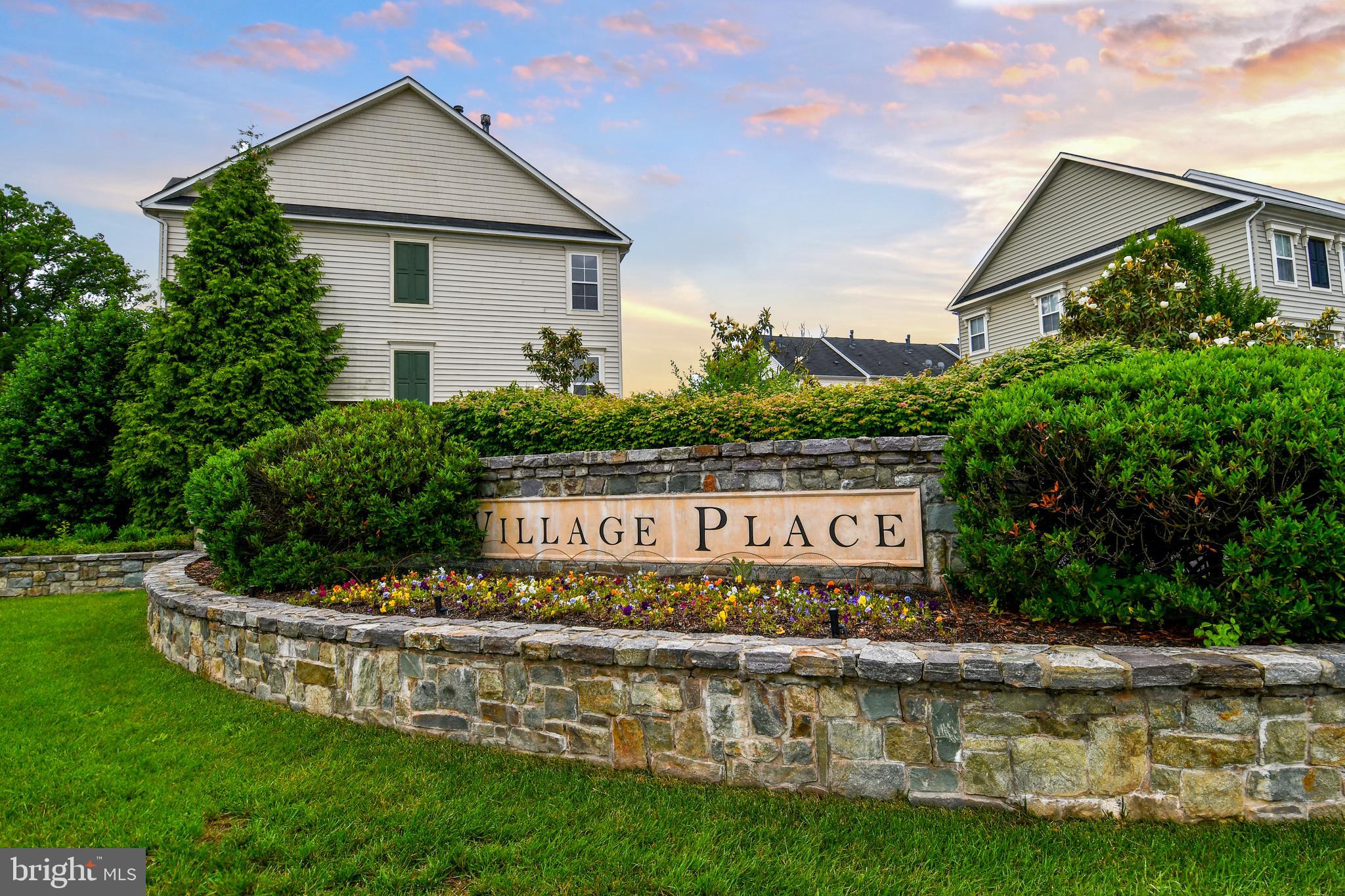 THE TOWNES AT VILLAGE PLACE - Residential