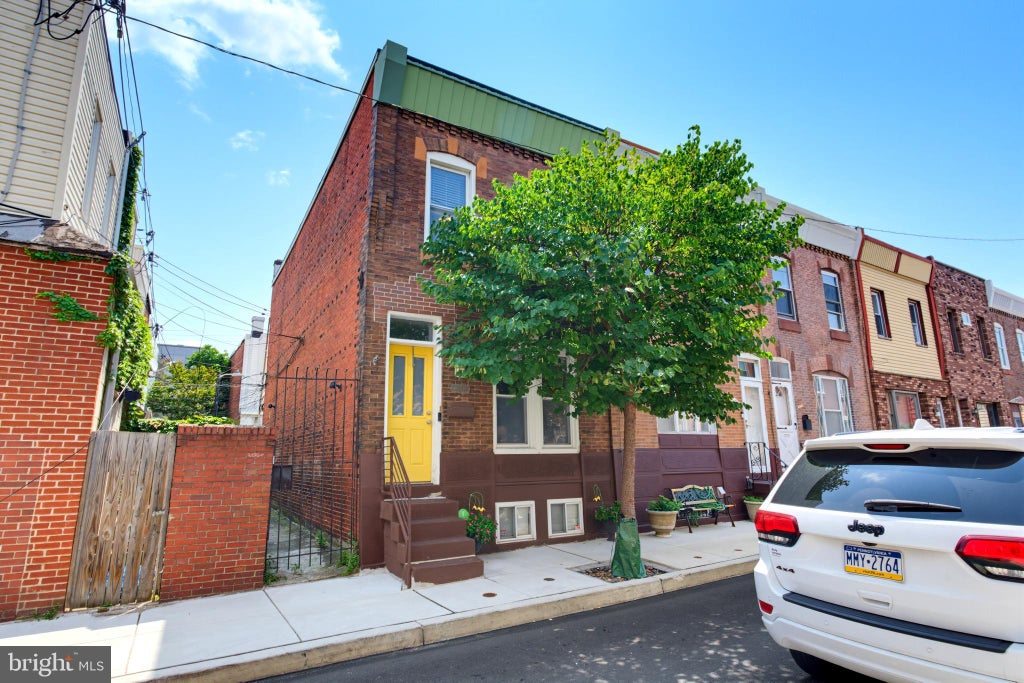 Photo of 2409 S Clarion Street, PHILADELPHIA, PA 19148 (MLS # PAPH2651460)