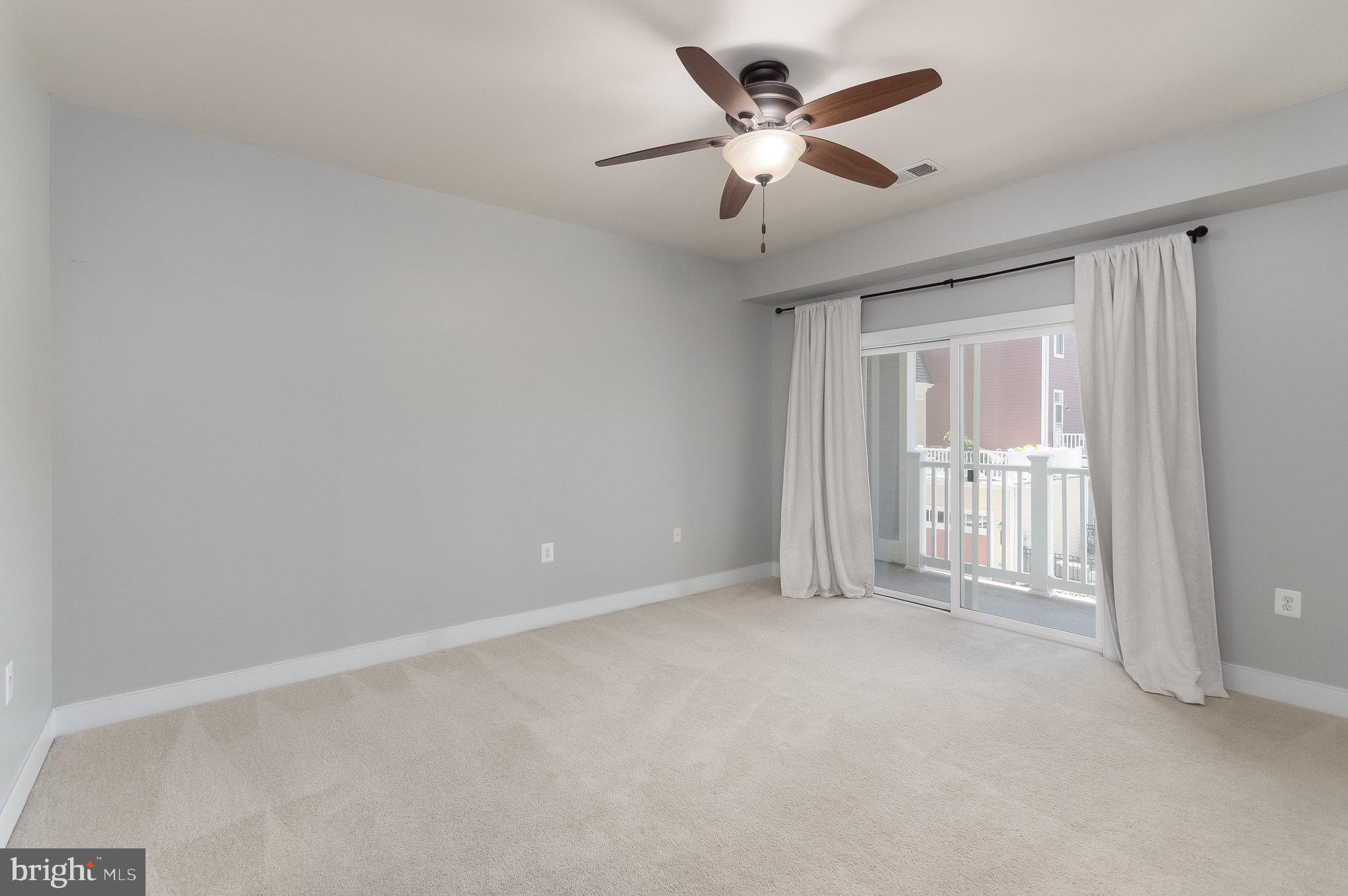 POTOMAC YARD - Residential Lease