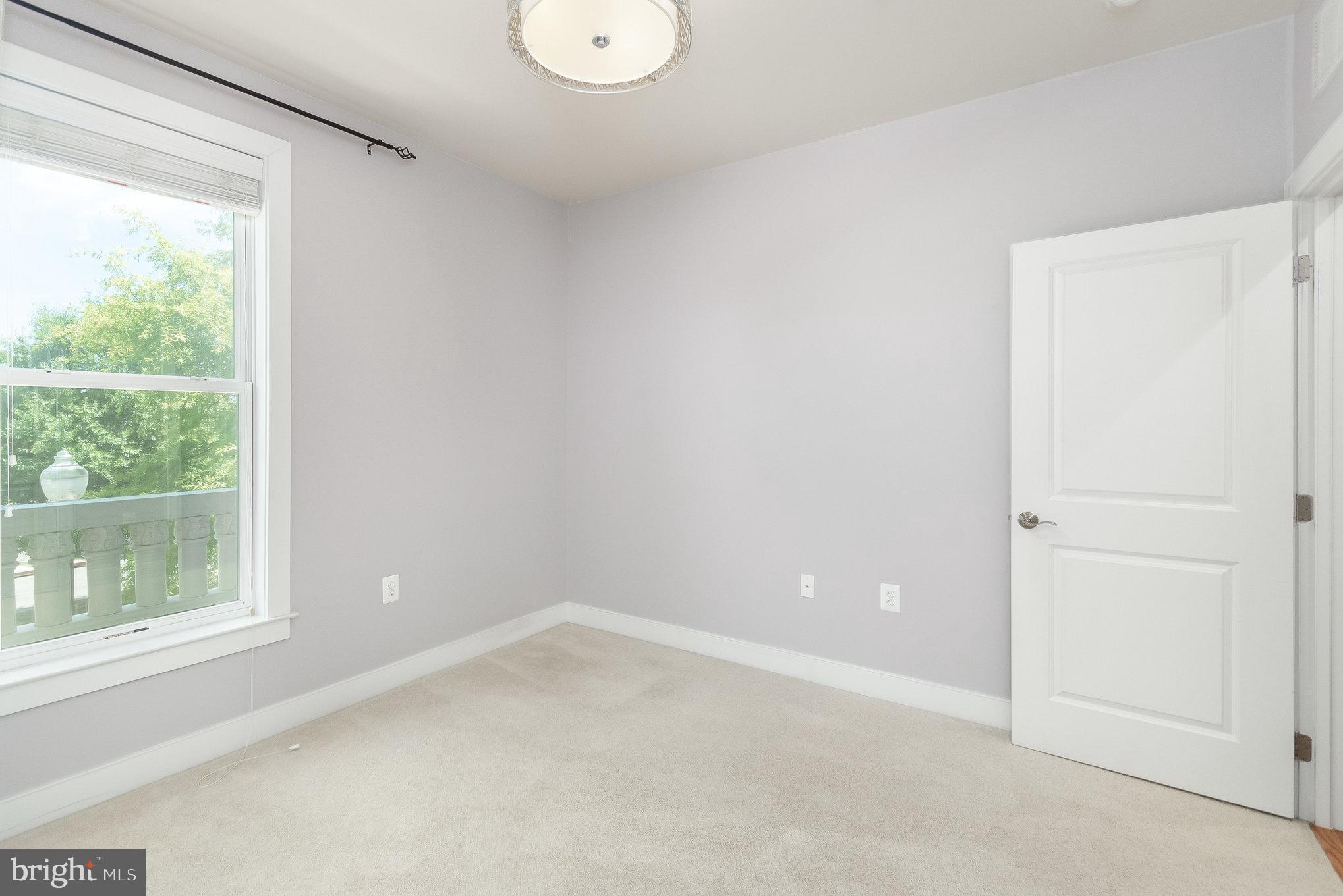 POTOMAC YARD - Residential Lease