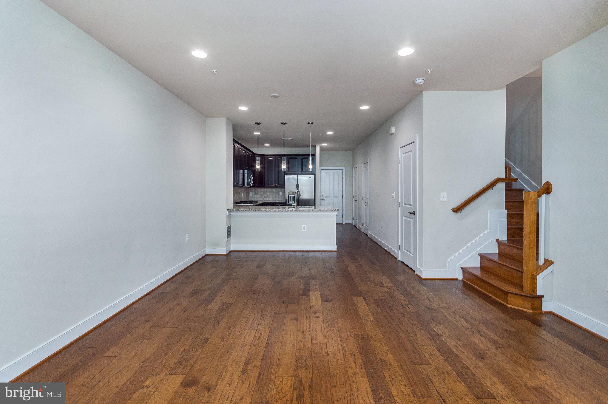 POTOMAC YARD - Residential Lease