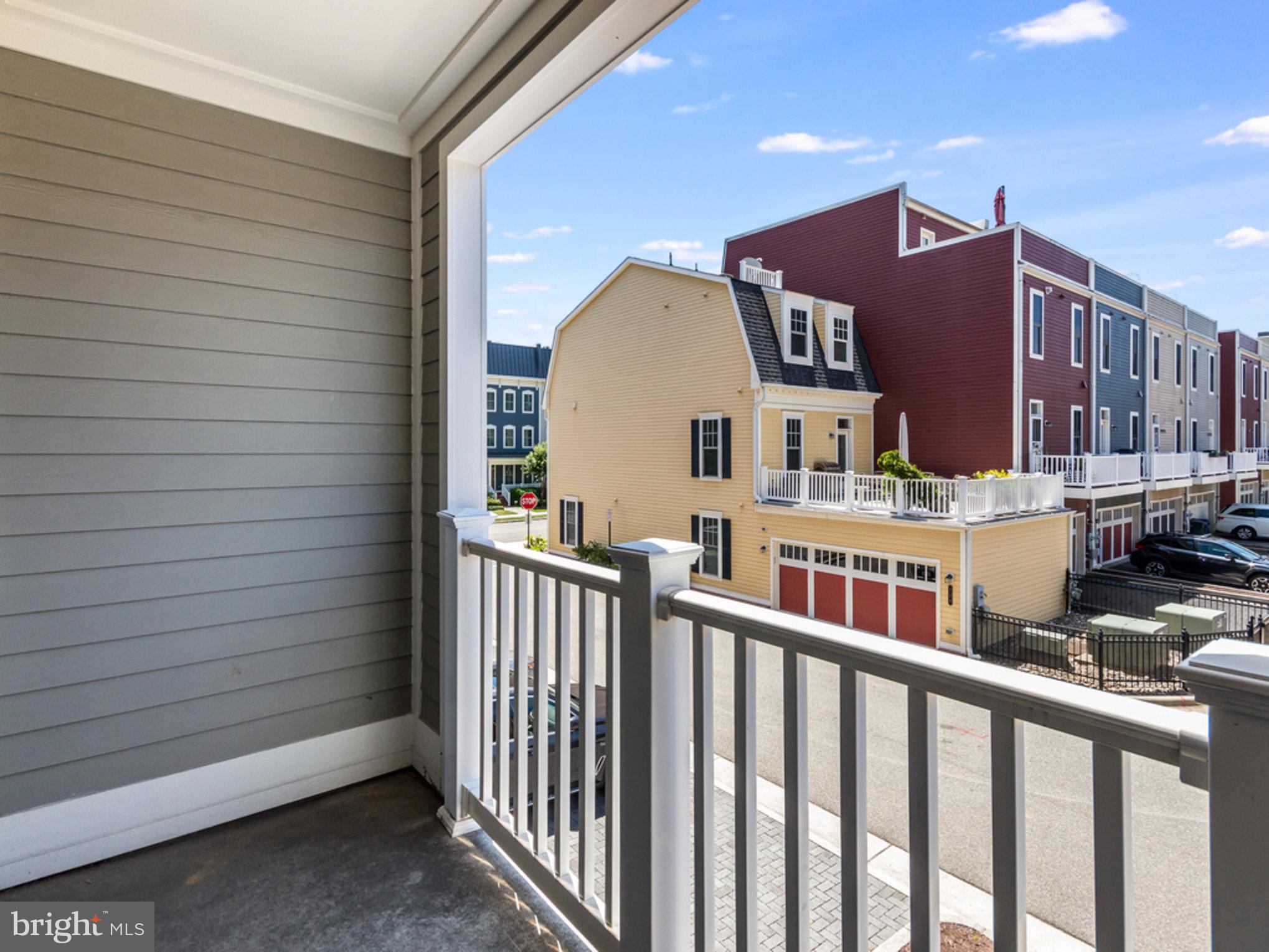 POTOMAC YARD - Residential Lease