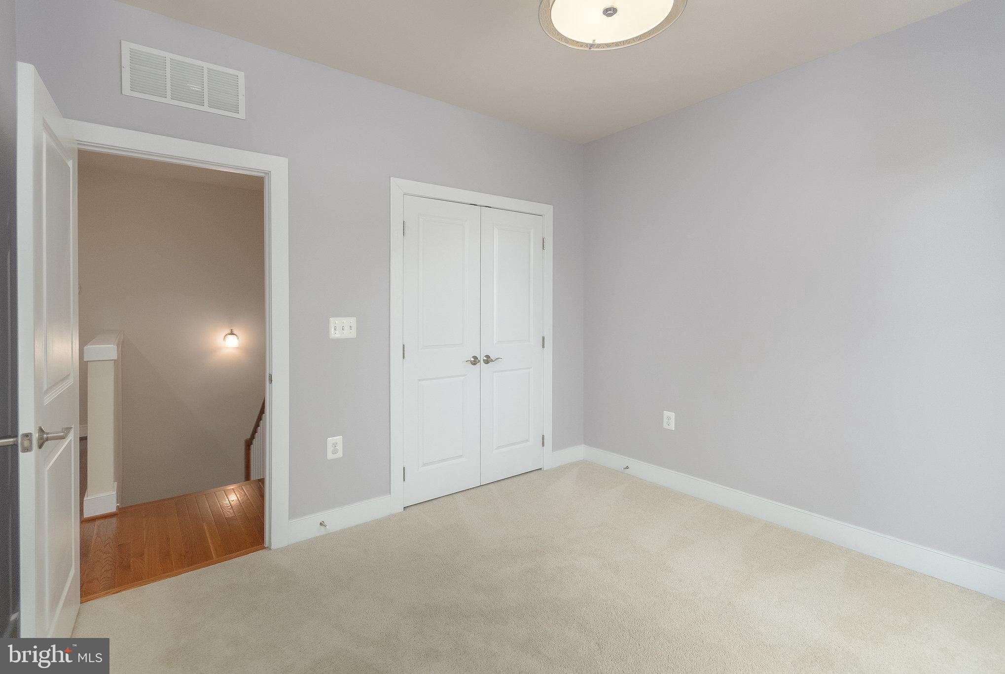 POTOMAC YARD - Residential Lease