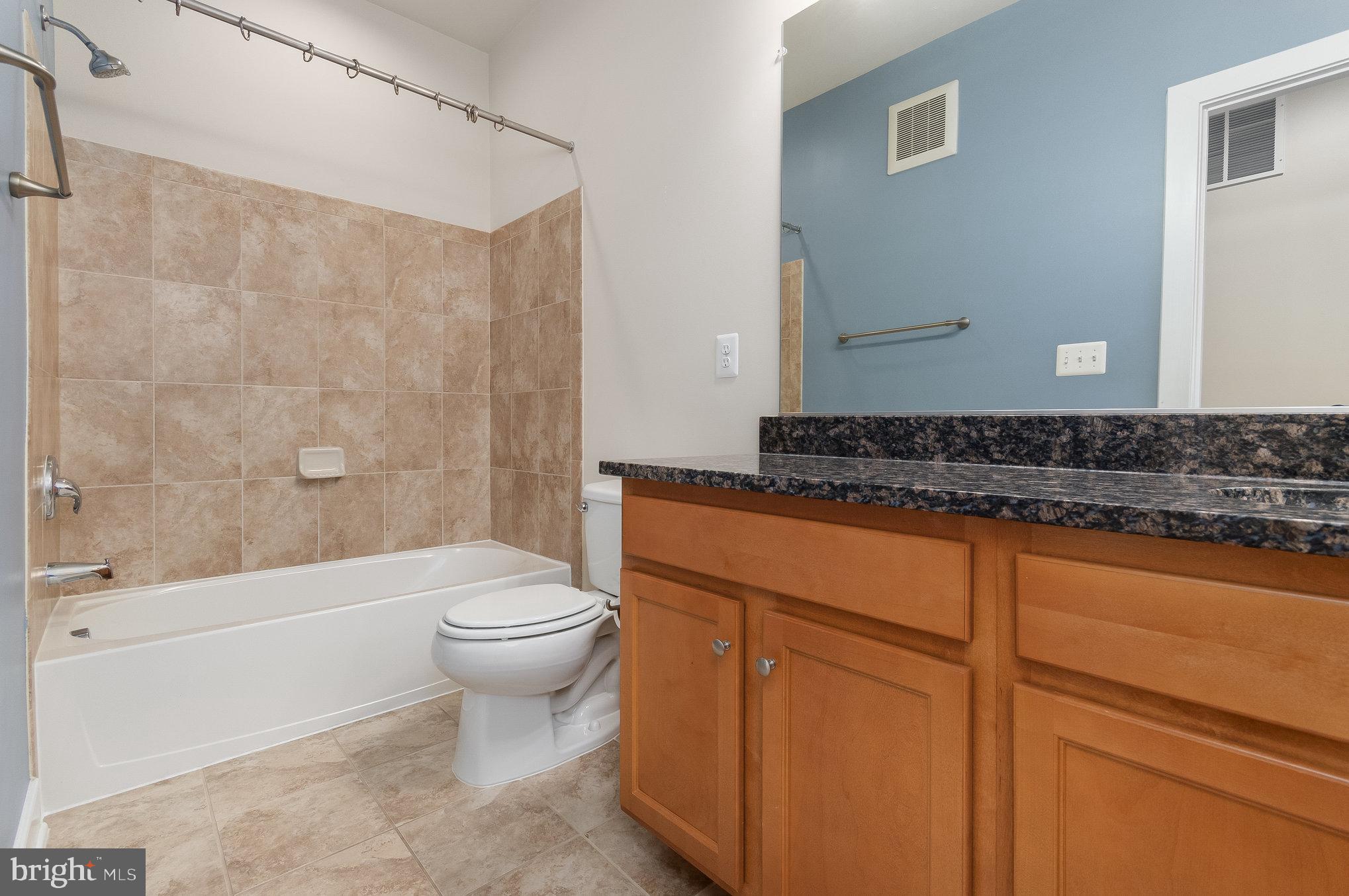 POTOMAC YARD - Residential Lease