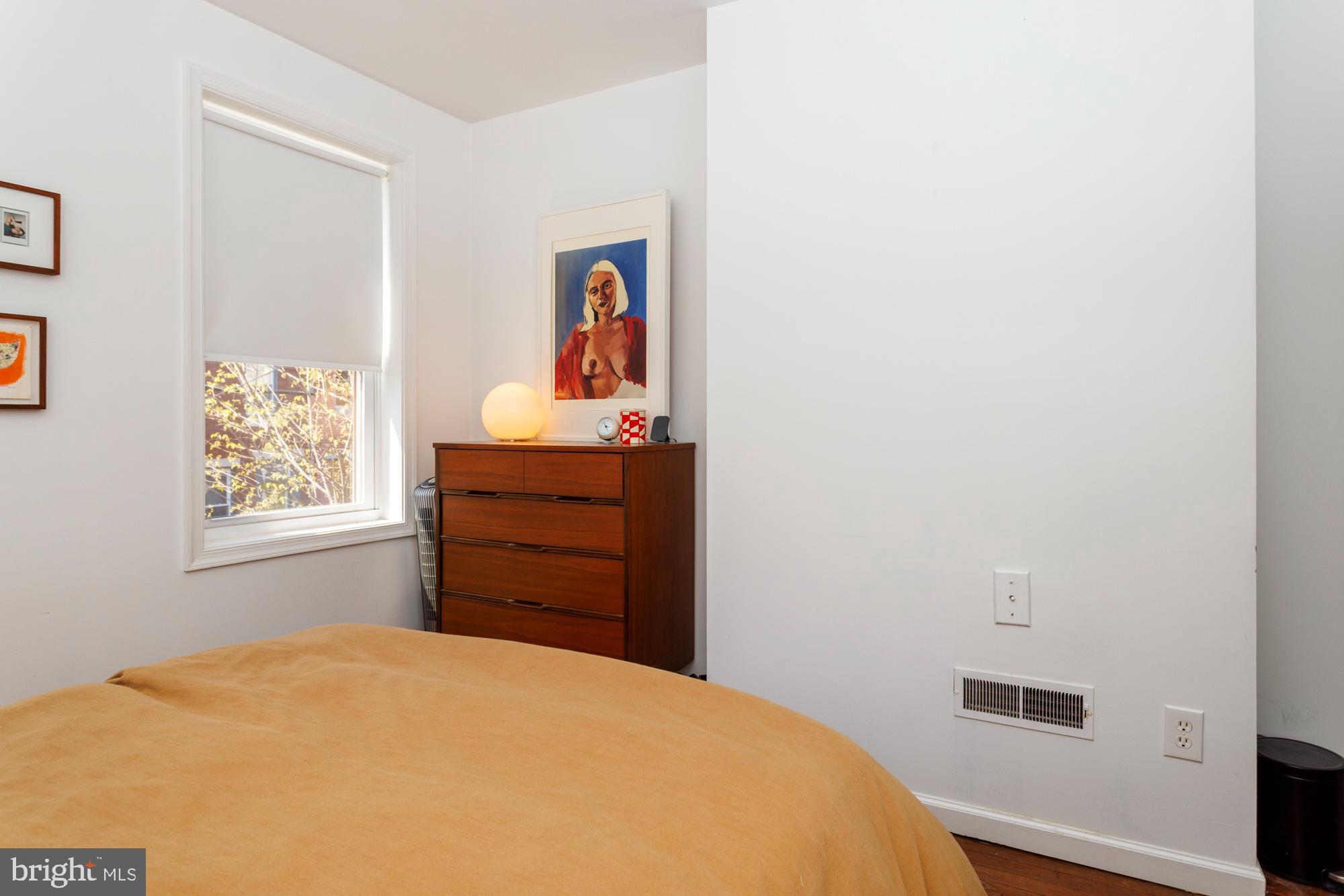 OLDE KENSINGTON - Residential Lease