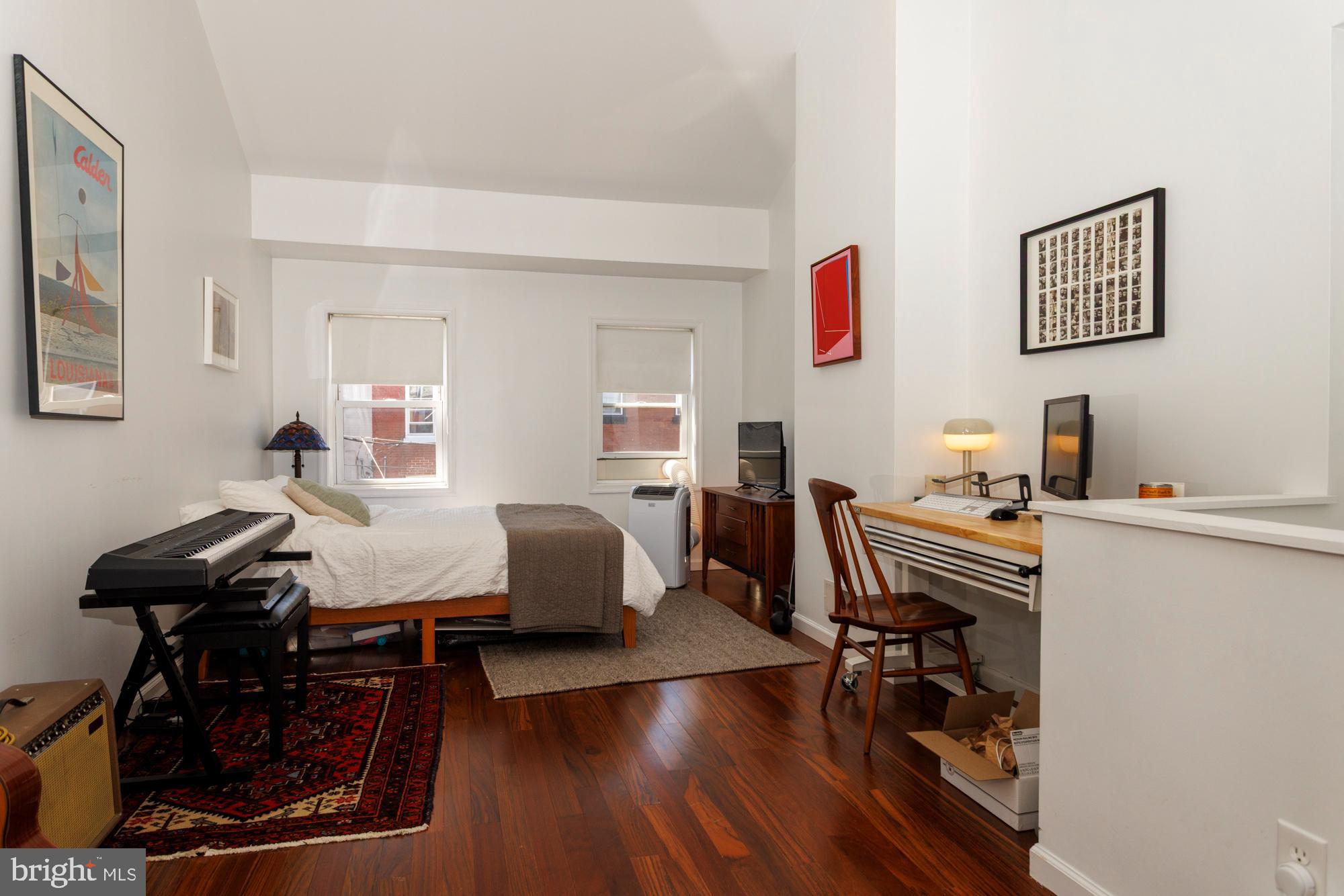 OLDE KENSINGTON - Residential Lease