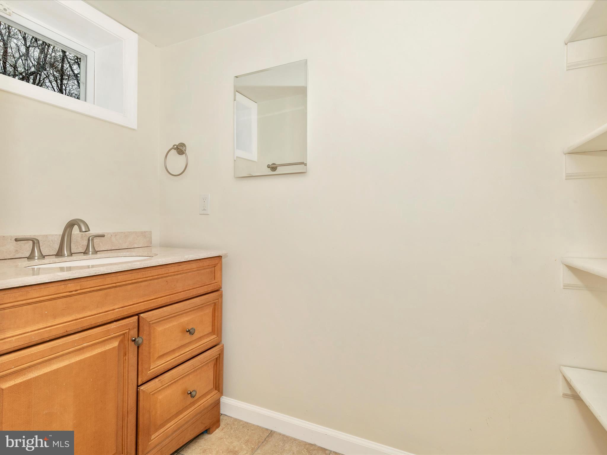 YELLOW SPRINGS - Residential