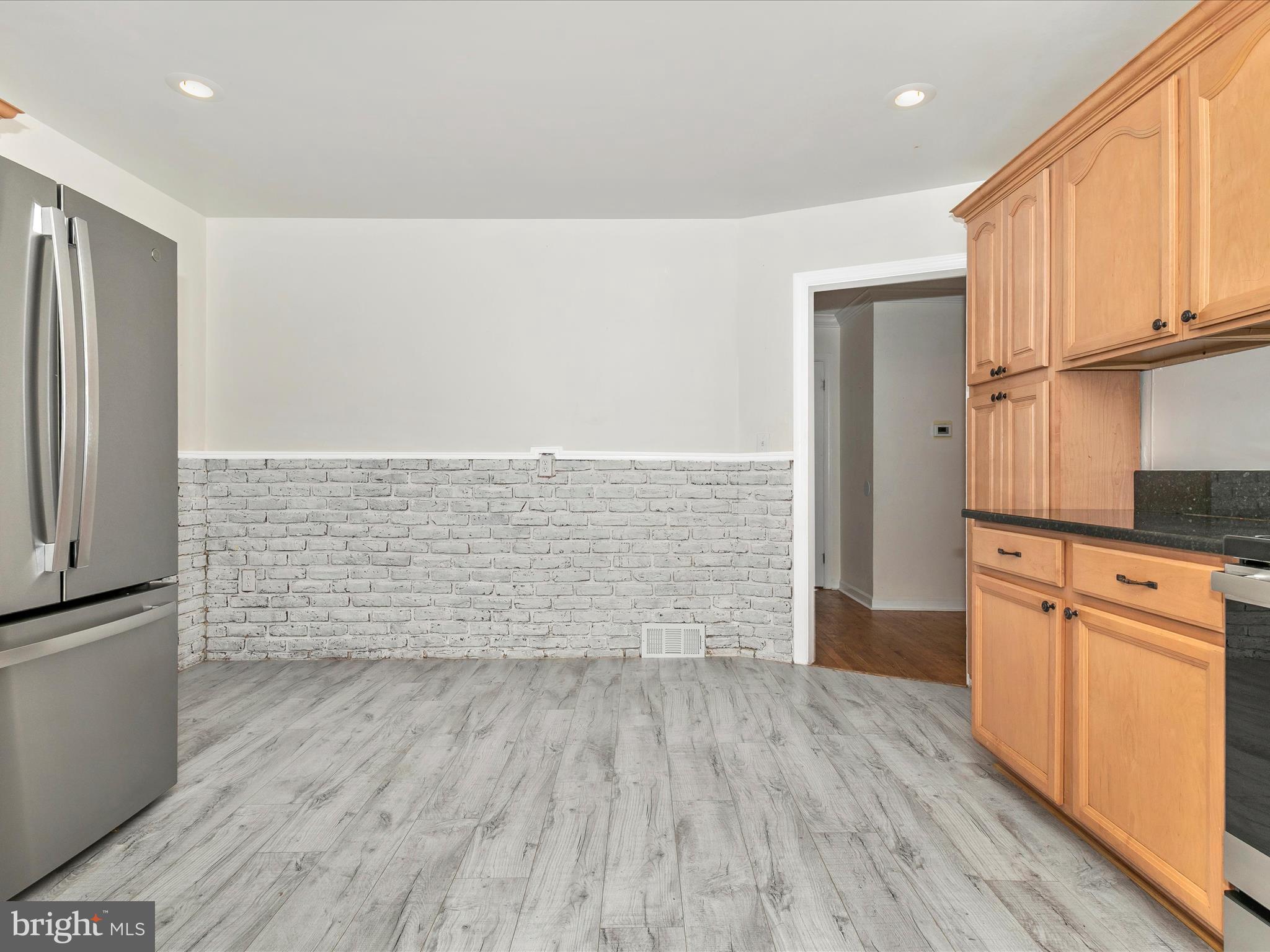 YELLOW SPRINGS - Residential