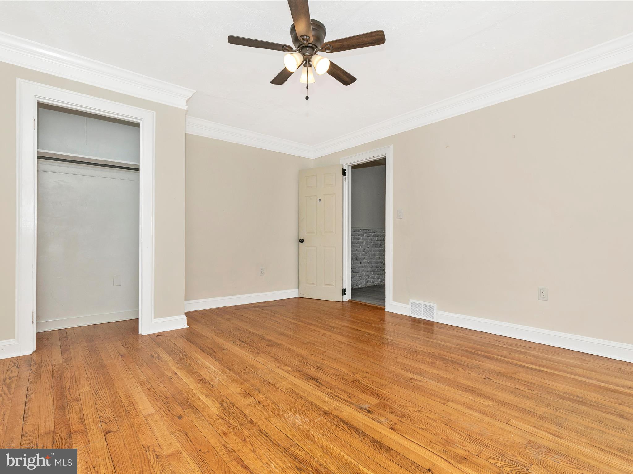 YELLOW SPRINGS - Residential