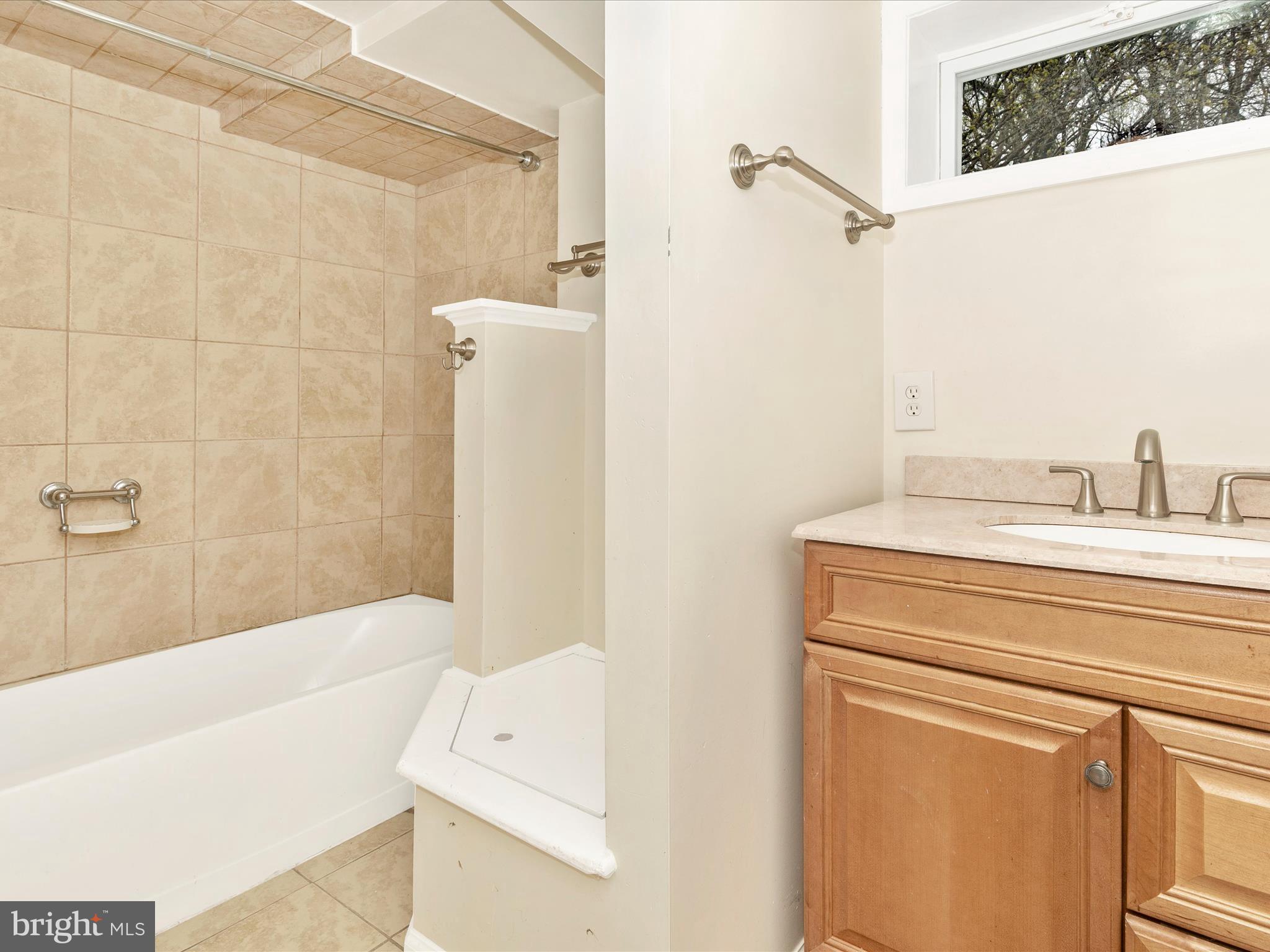 YELLOW SPRINGS - Residential