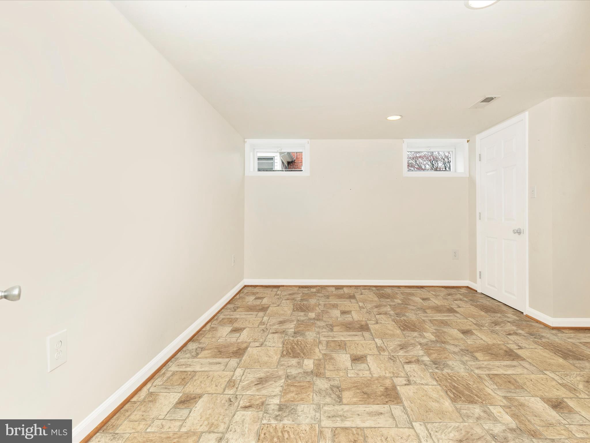 YELLOW SPRINGS - Residential