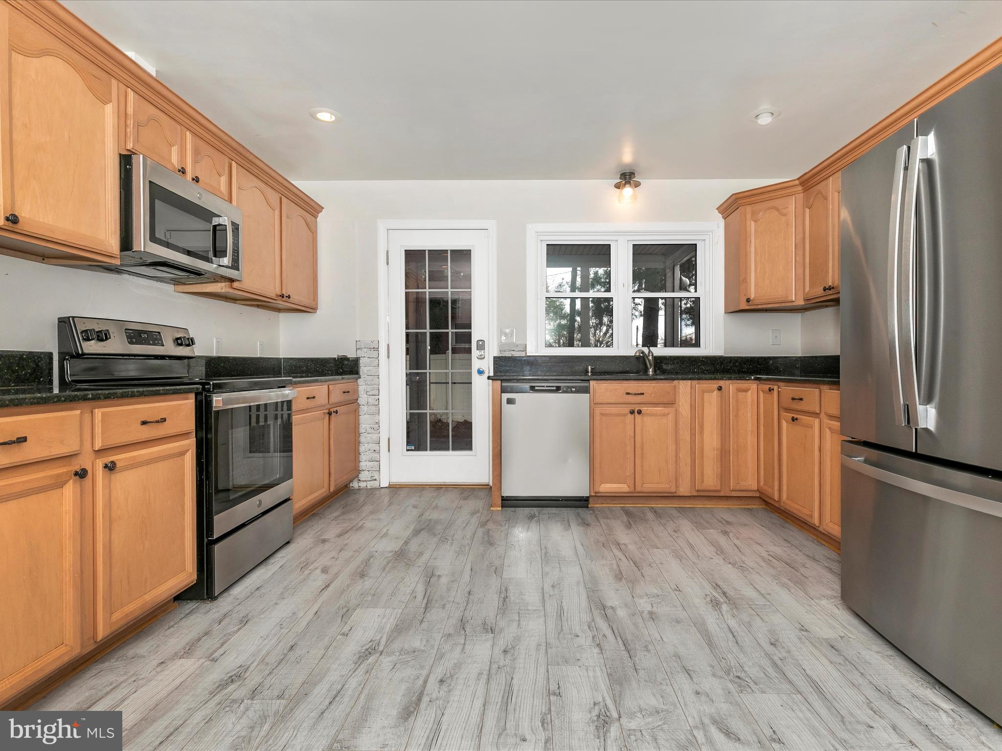 YELLOW SPRINGS - Residential