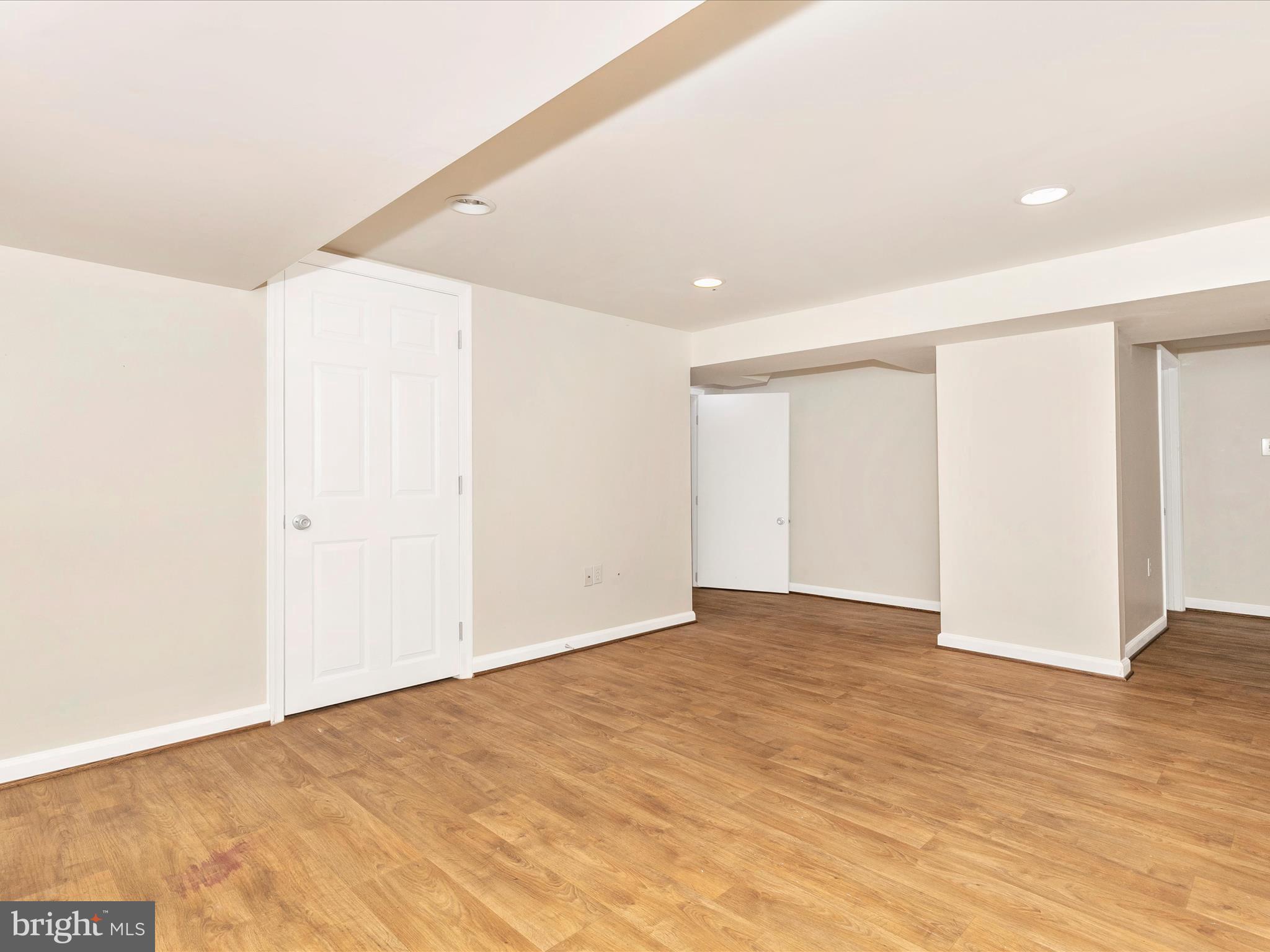 YELLOW SPRINGS - Residential