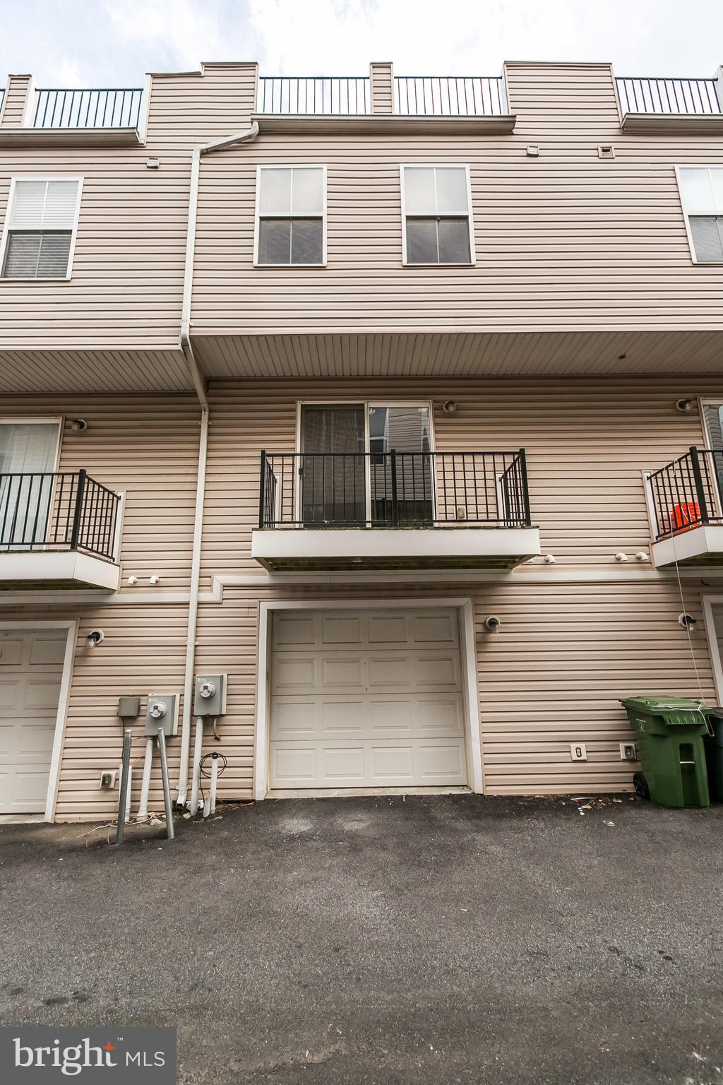 CANTON - Residential