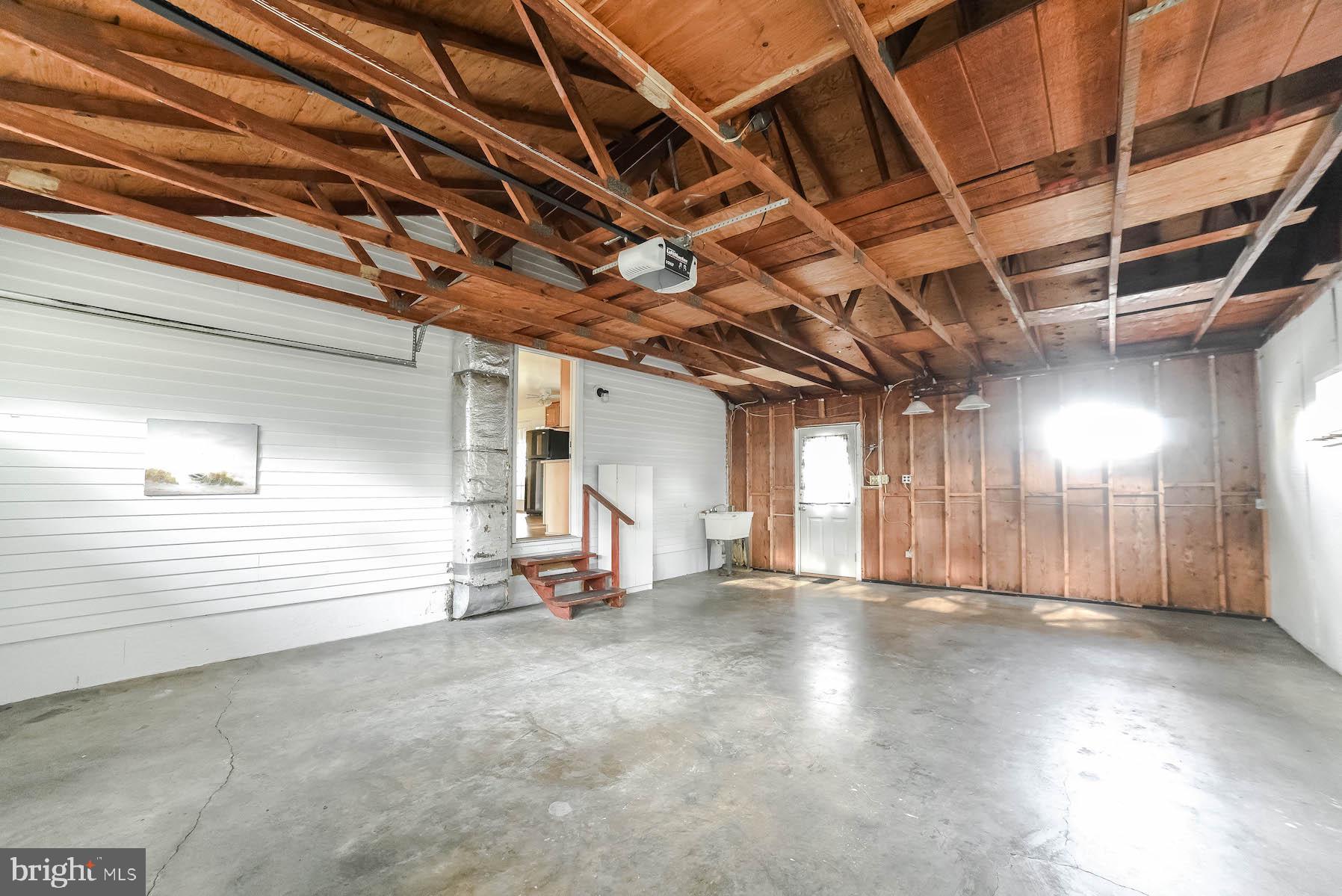 SAINT CLEMENTS SHORES - Residential