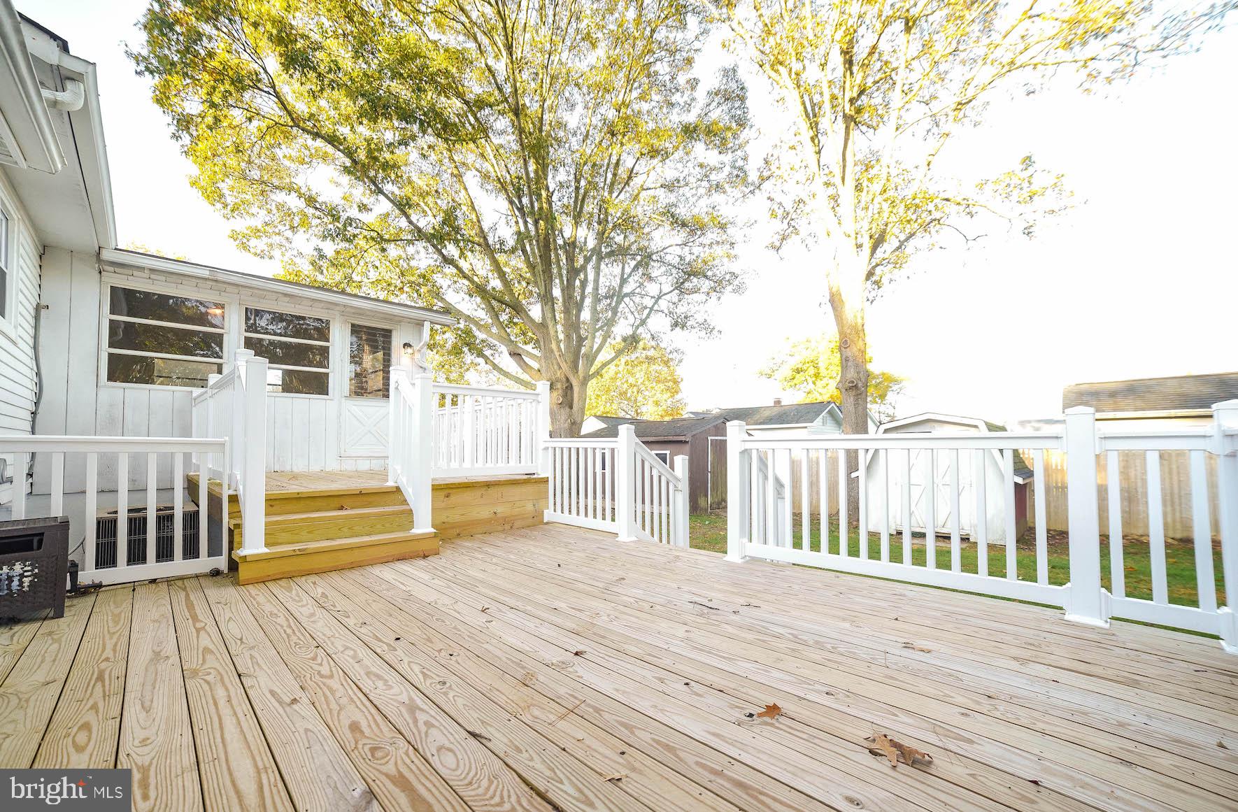 SAINT CLEMENTS SHORES - Residential