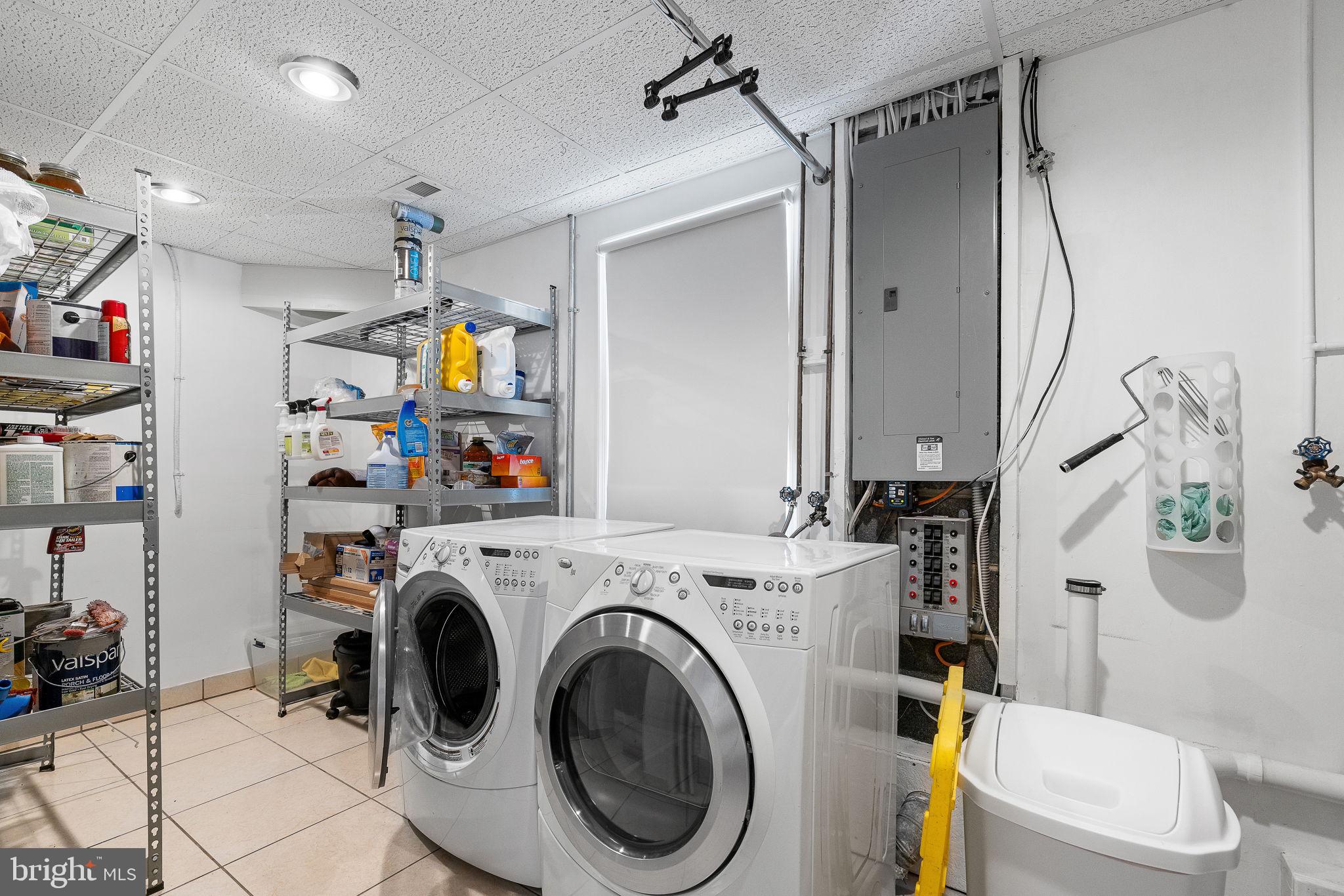 GARRISONVILLE ESTATES - Residential Lease