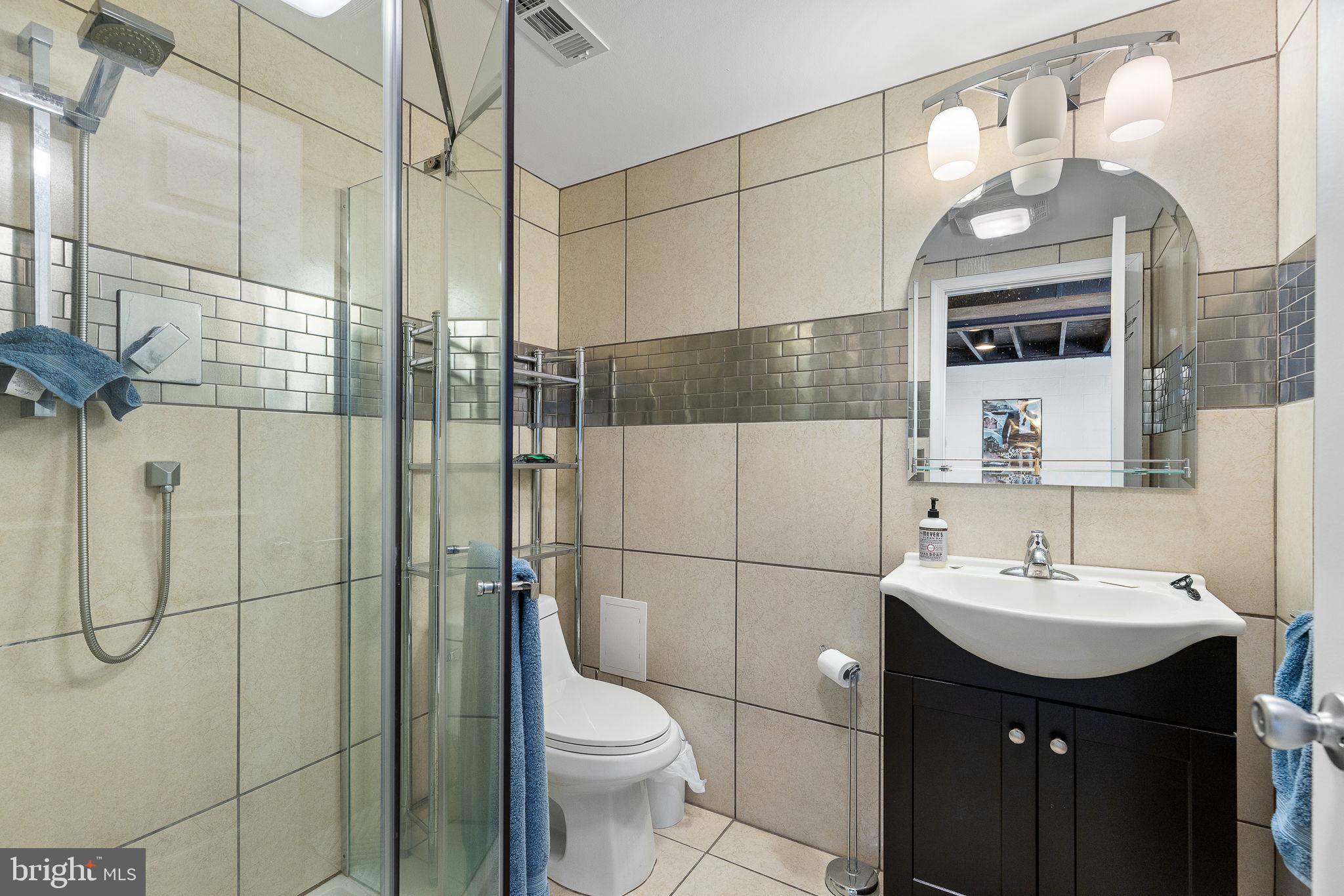 GARRISONVILLE ESTATES - Residential Lease