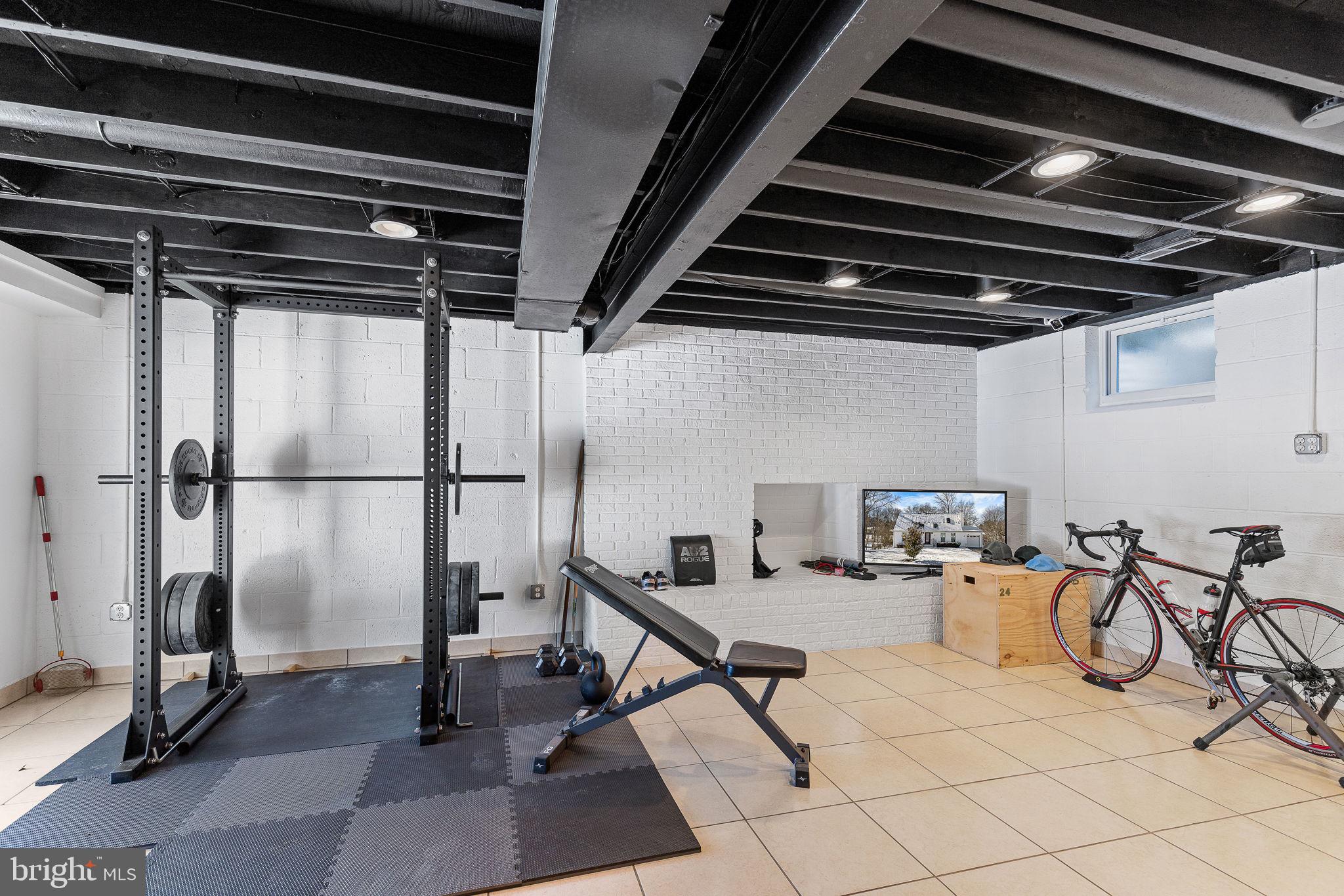 GARRISONVILLE ESTATES - Residential Lease