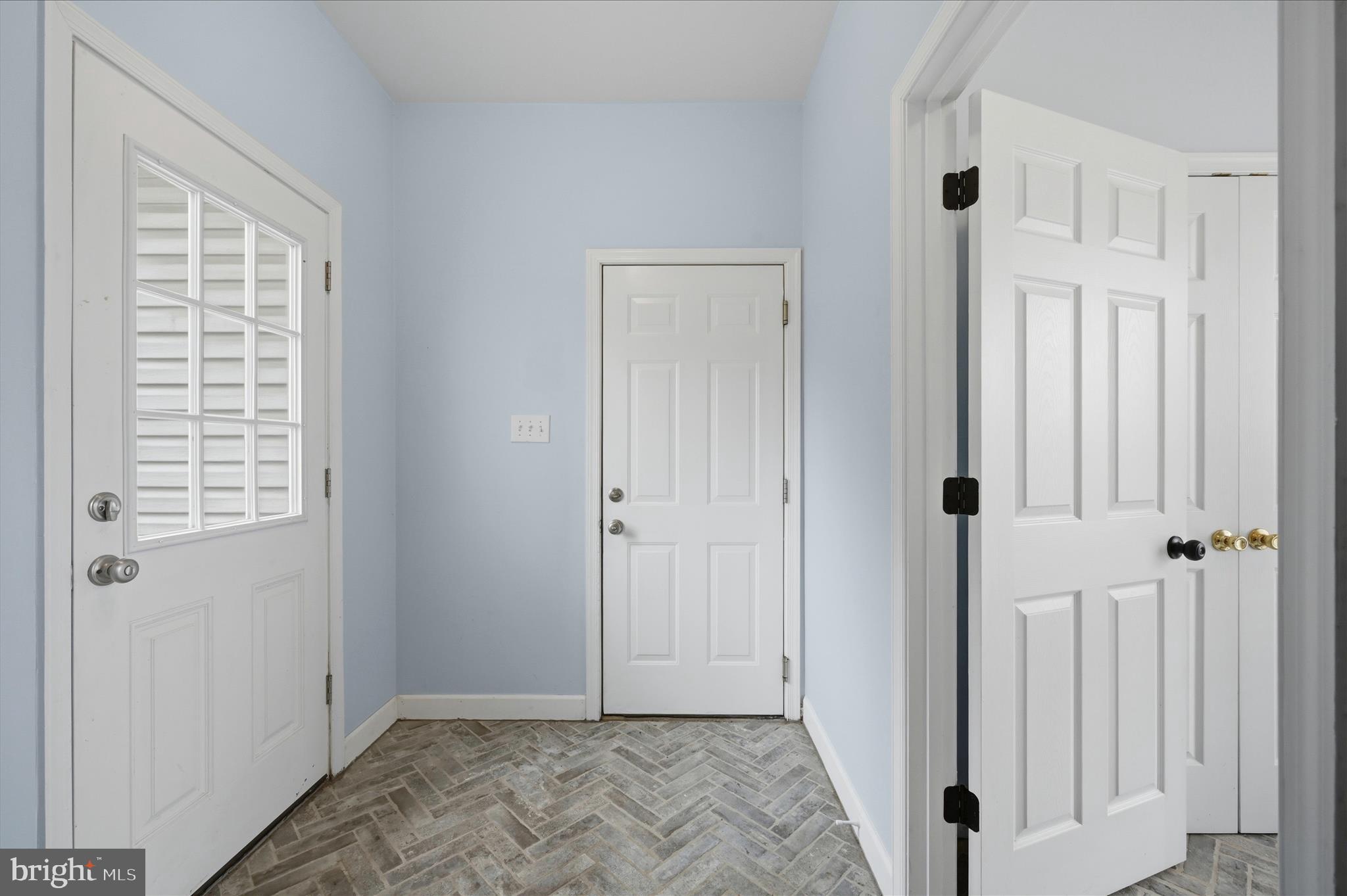 GAP VIEW VILLAGE - Residential