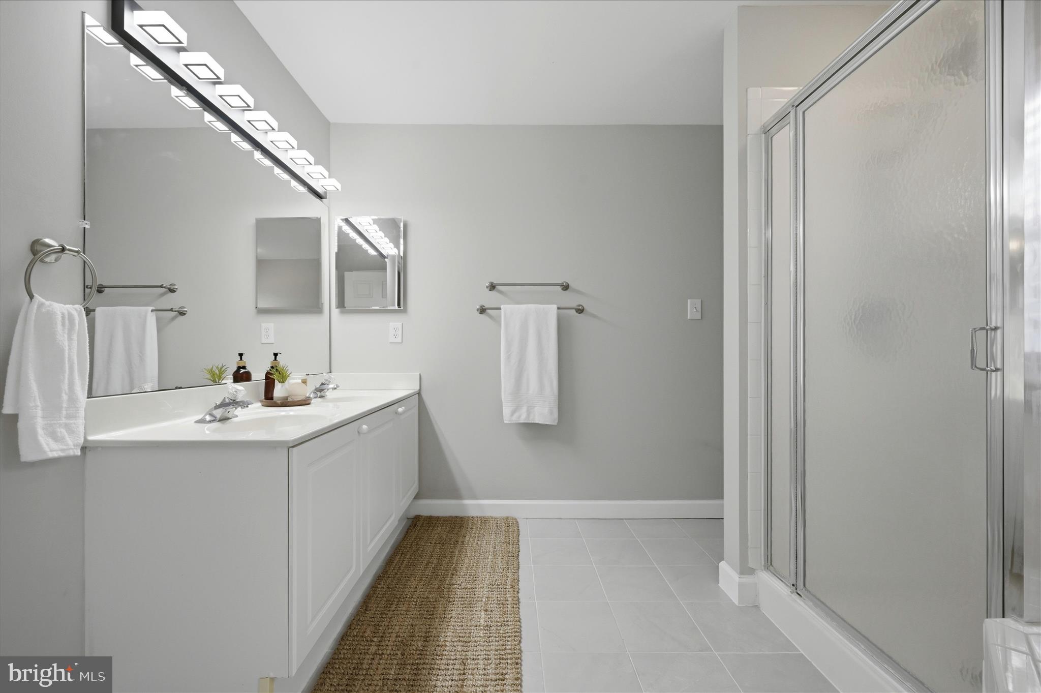 GAP VIEW VILLAGE - Residential