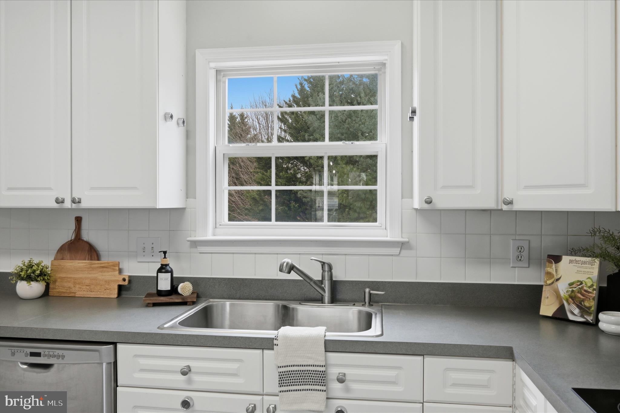 GAP VIEW VILLAGE - Residential