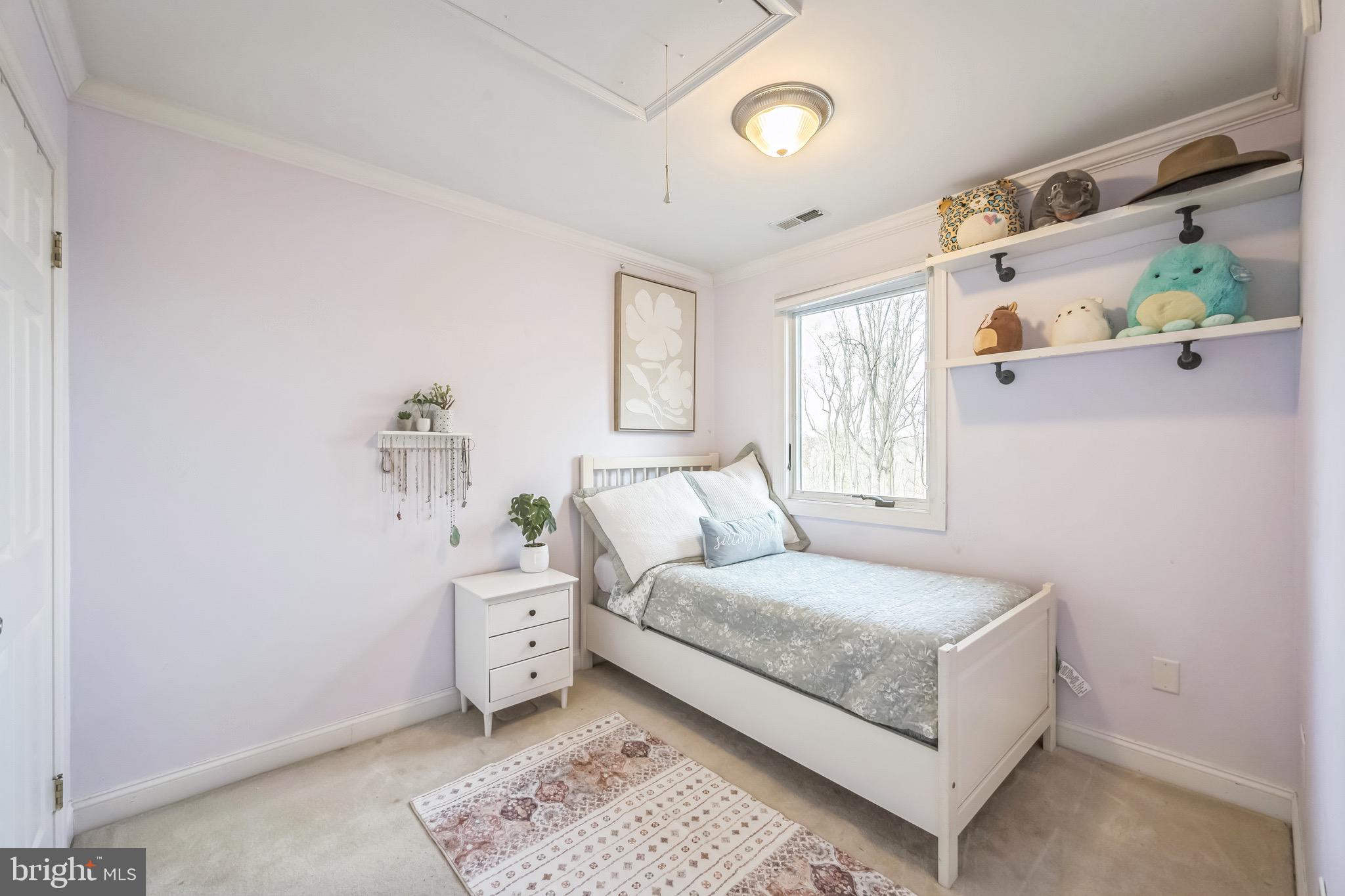 100 ACRE WOODS - Residential