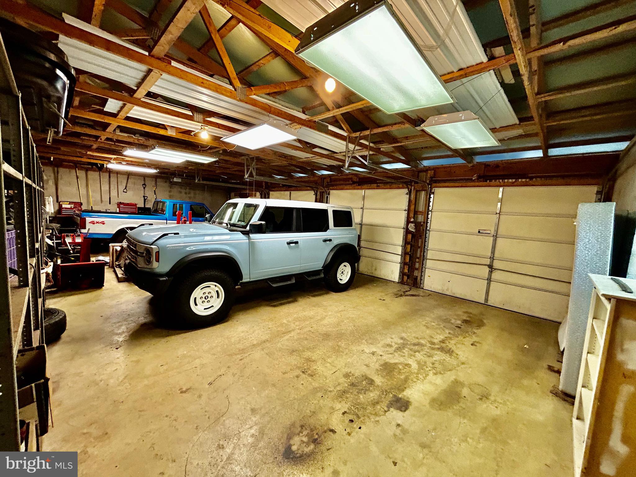 100 ACRE WOODS - Residential