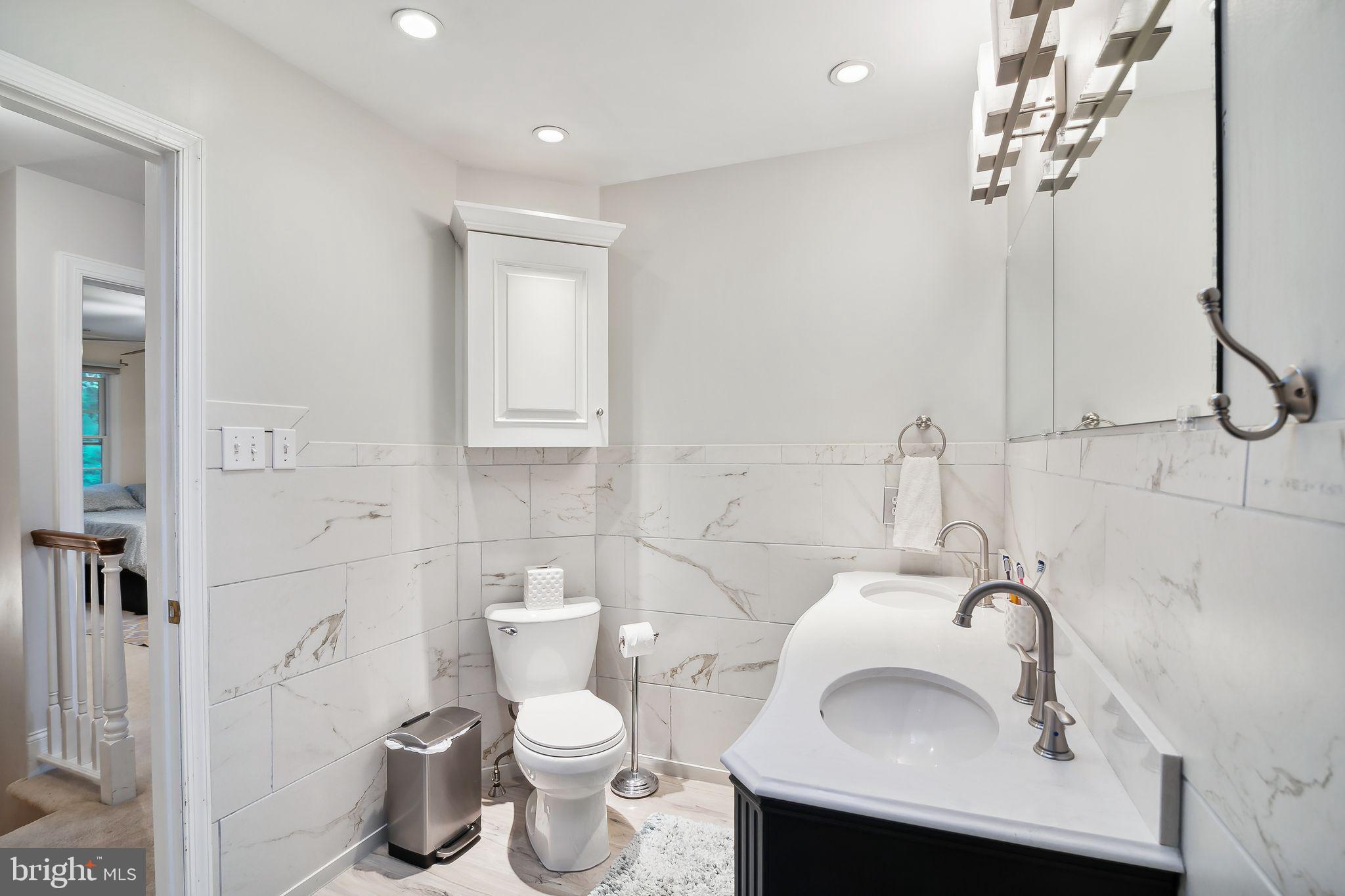 100 ACRE WOODS - Residential