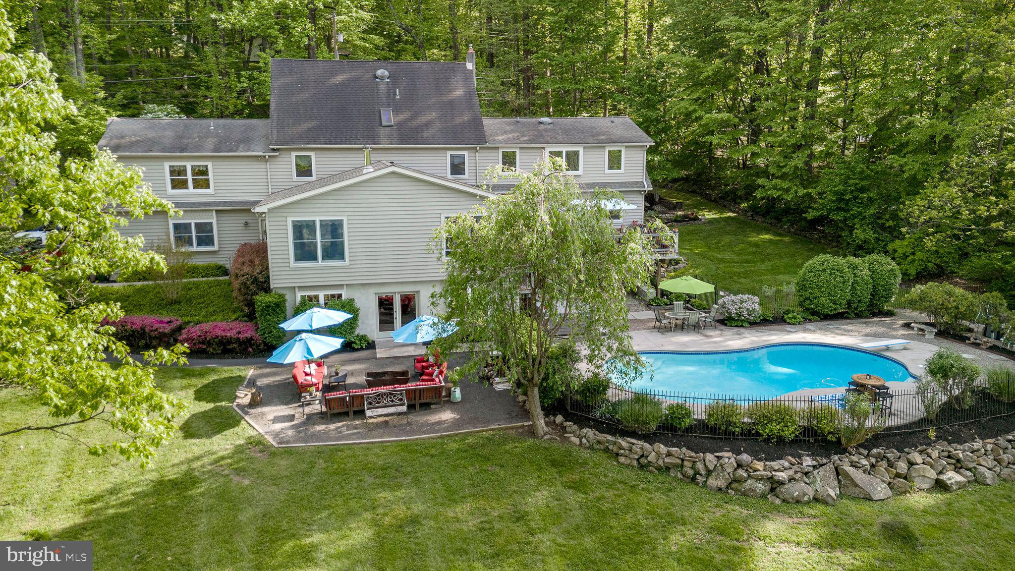 100 ACRE WOODS - Residential