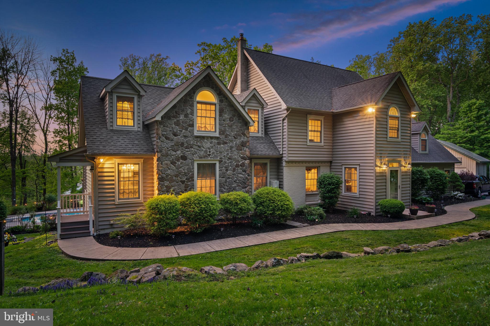 100 ACRE WOODS - Residential