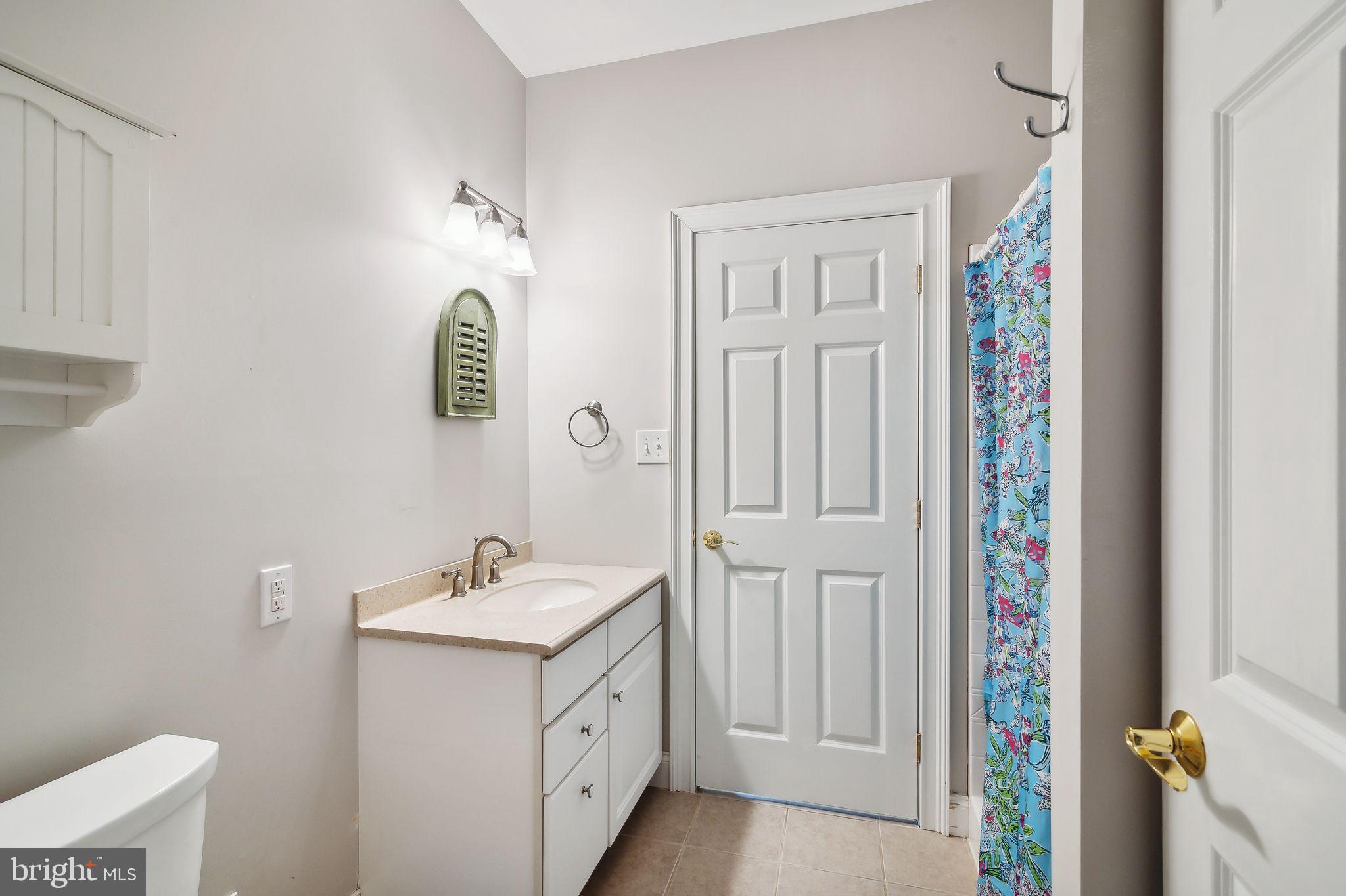 100 ACRE WOODS - Residential