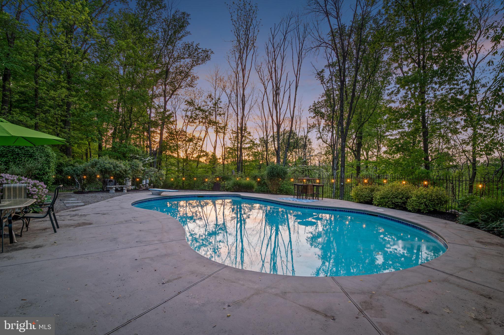 100 ACRE WOODS - Residential