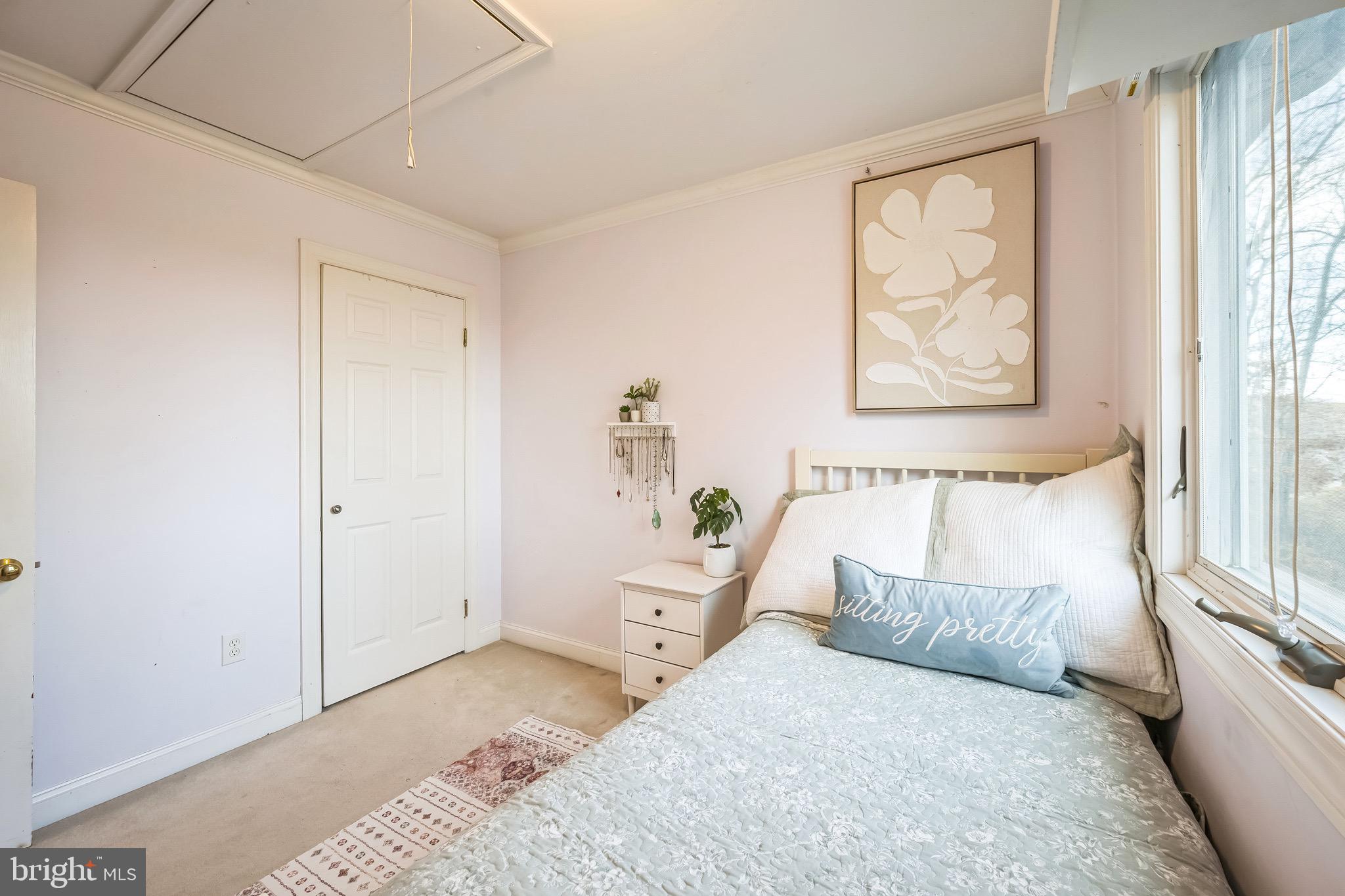 100 ACRE WOODS - Residential