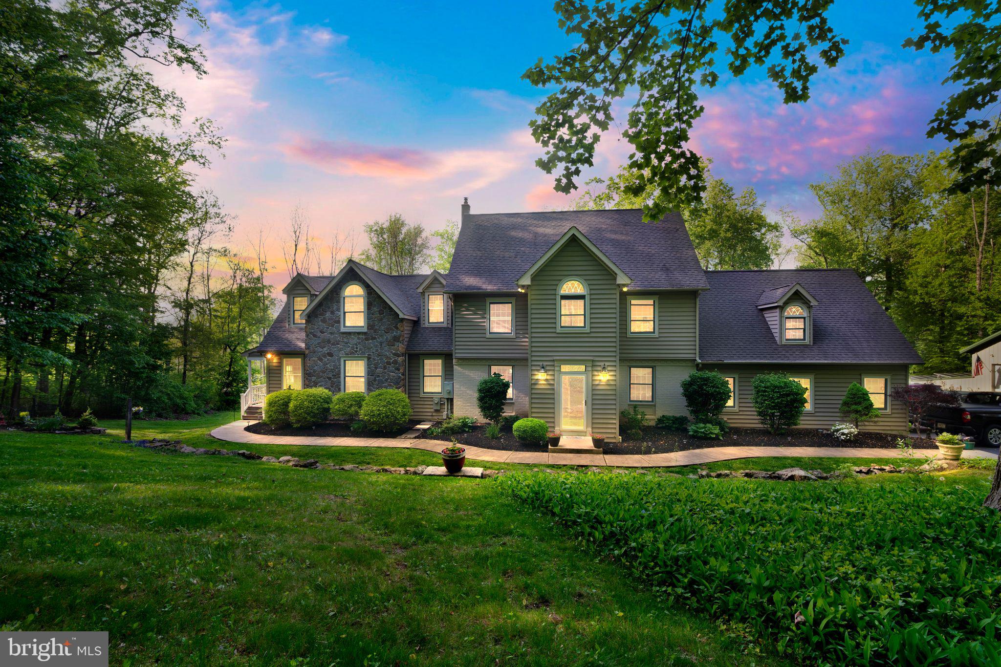 100 ACRE WOODS - Residential