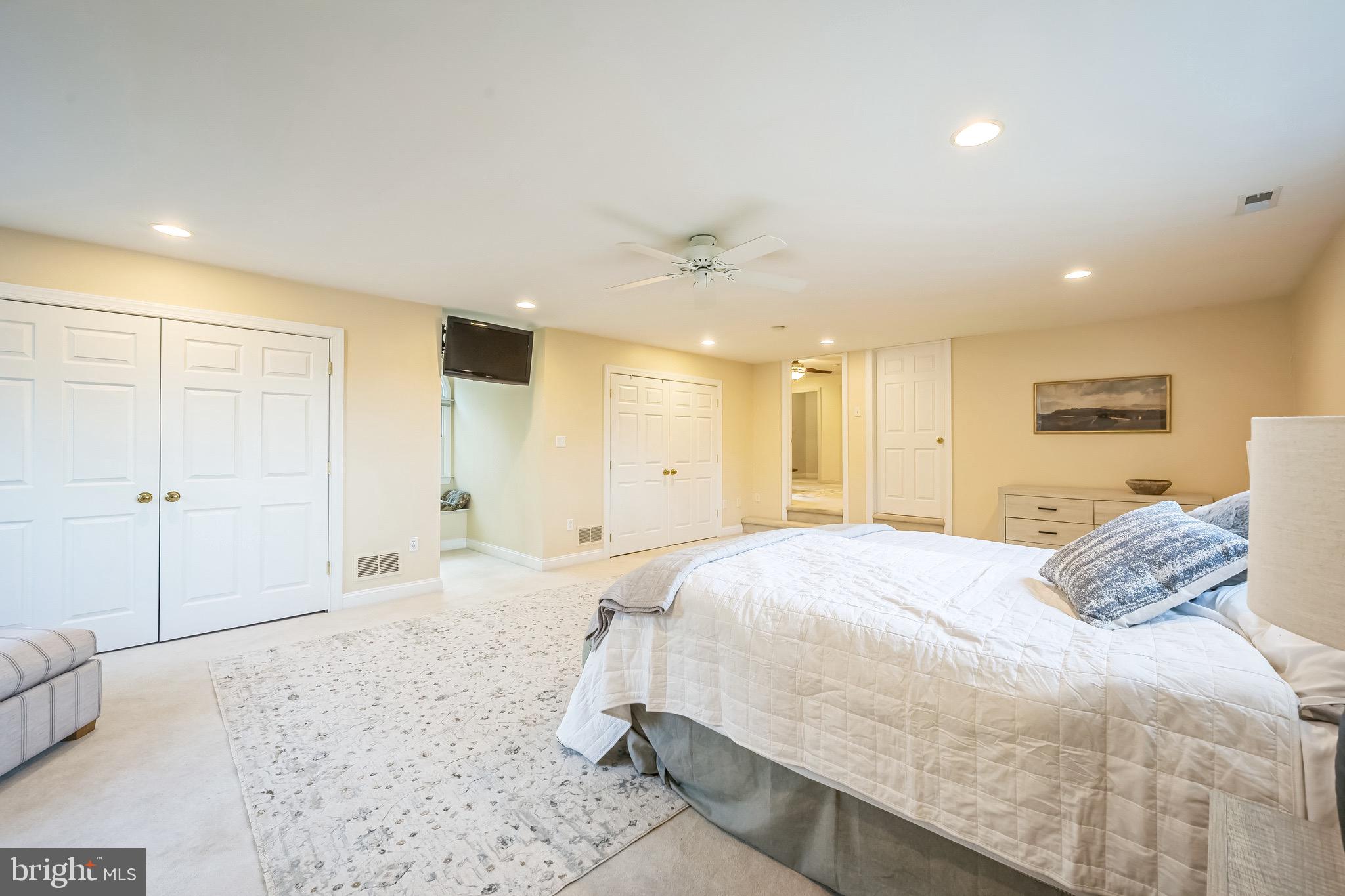 100 ACRE WOODS - Residential