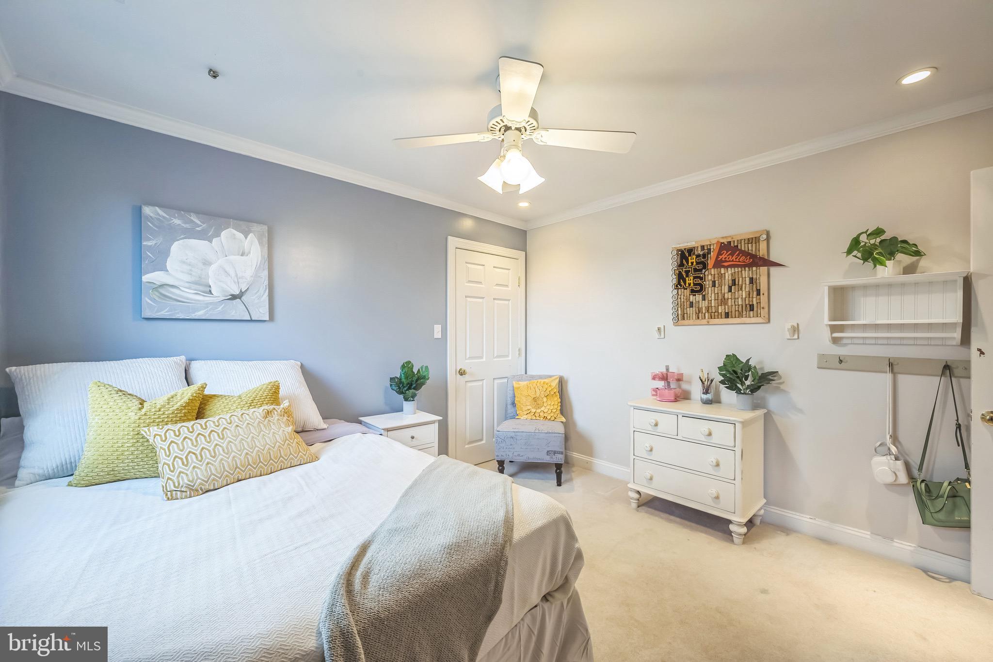 100 ACRE WOODS - Residential