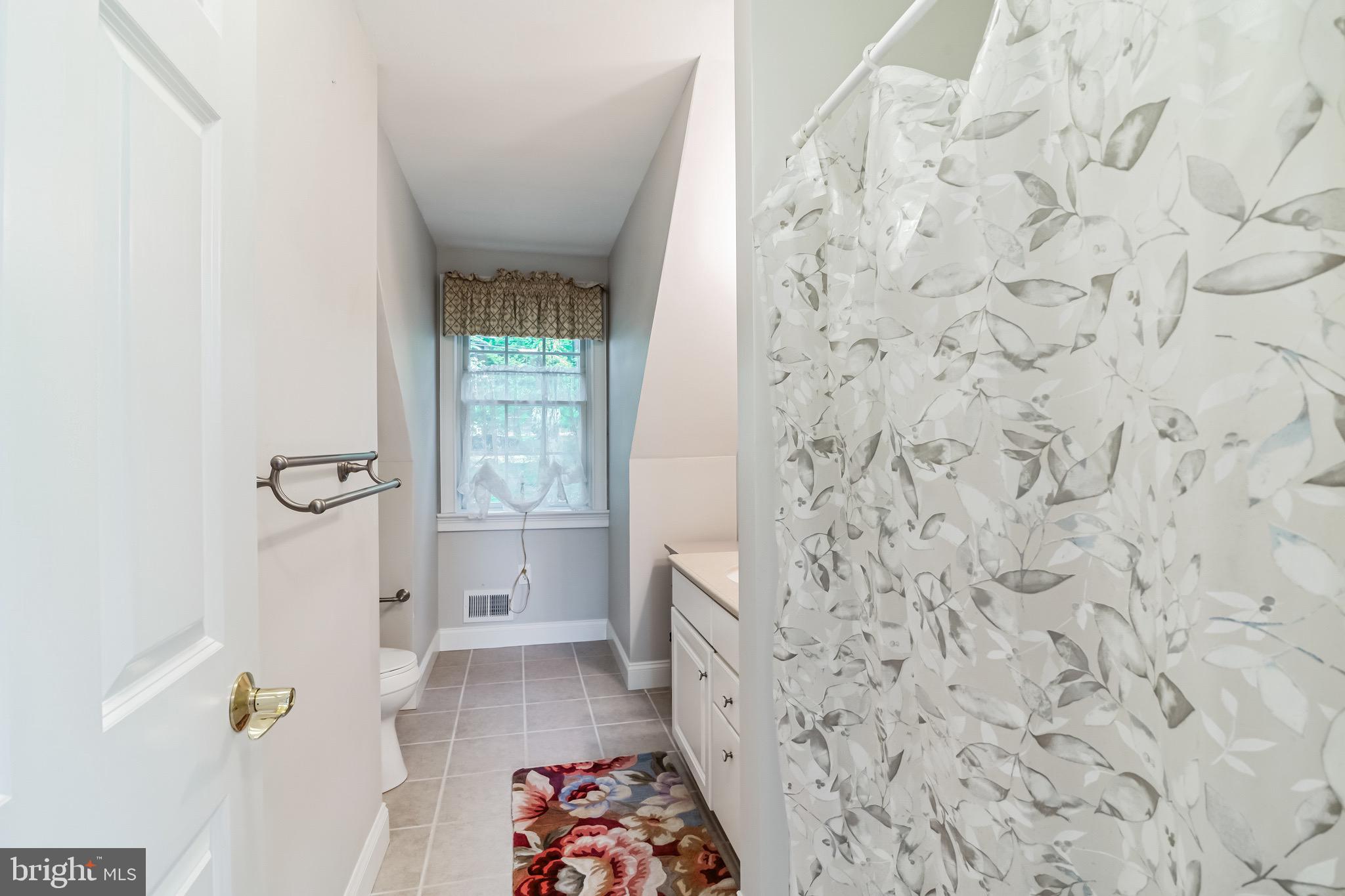 100 ACRE WOODS - Residential