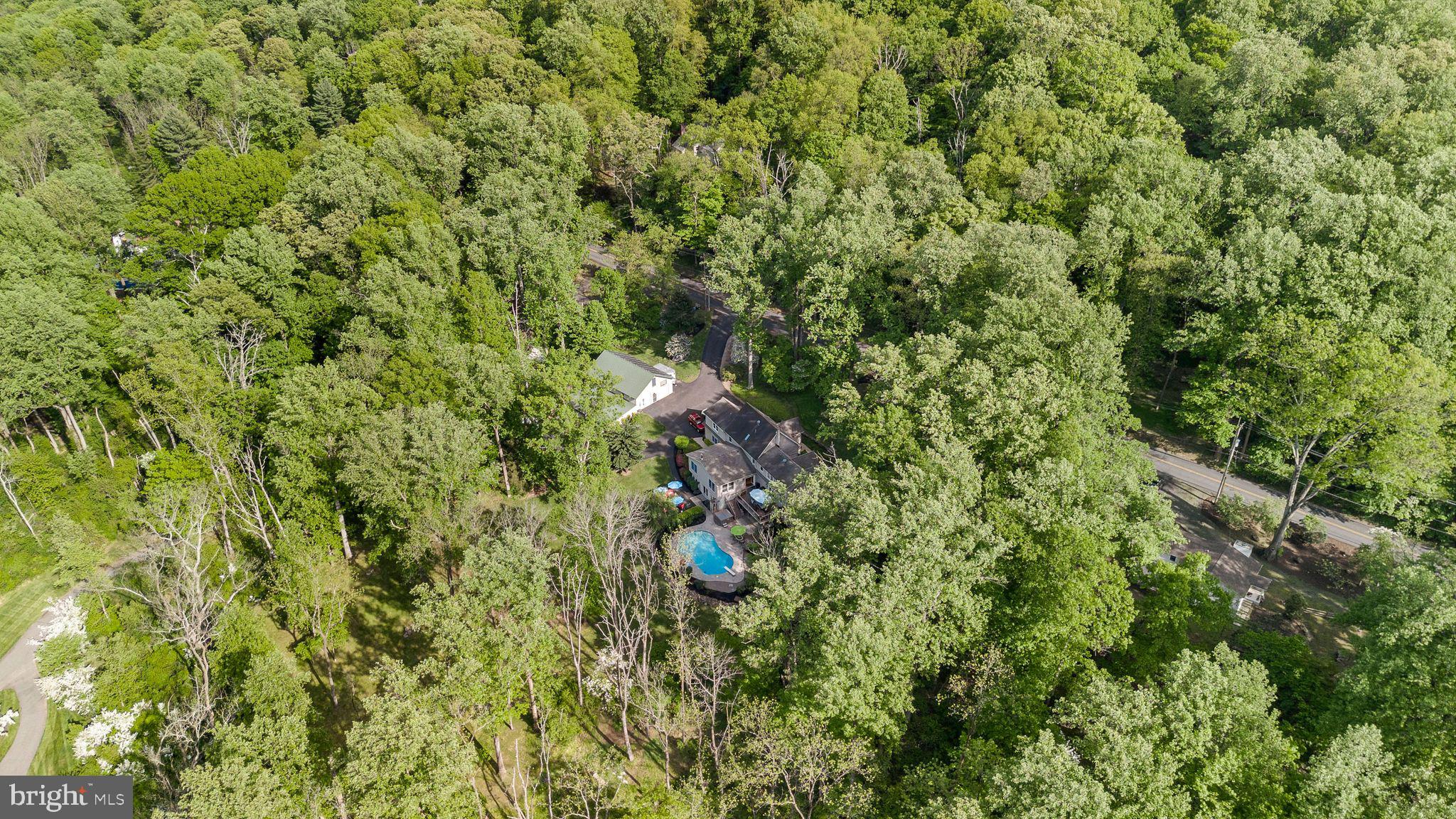 100 ACRE WOODS - Residential