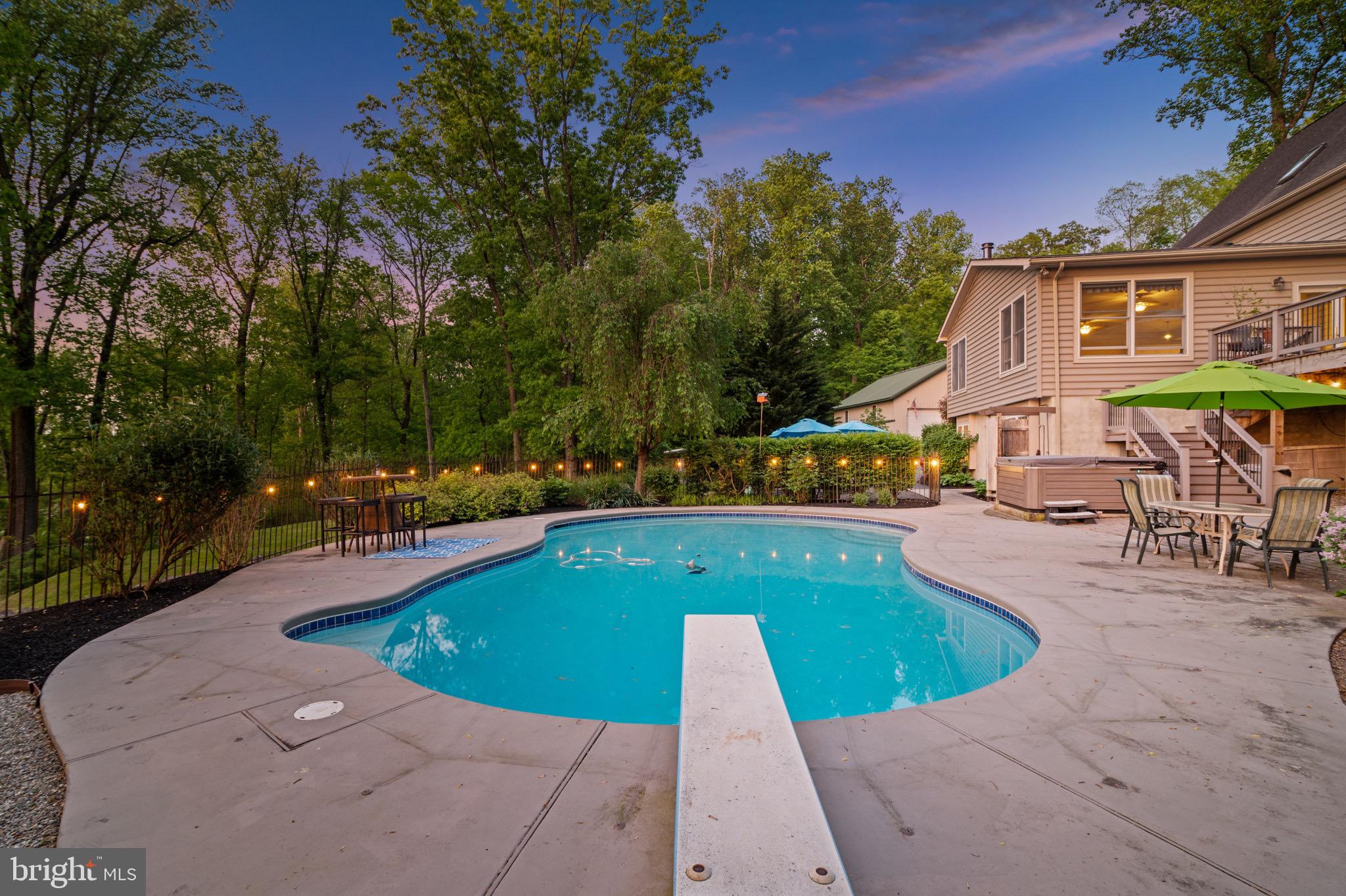 100 ACRE WOODS - Residential