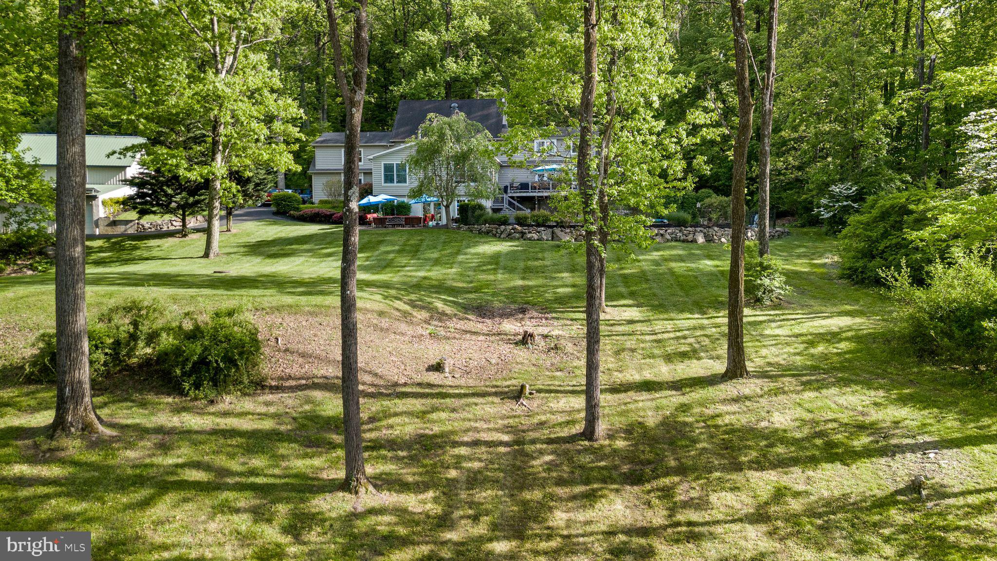 100 ACRE WOODS - Residential